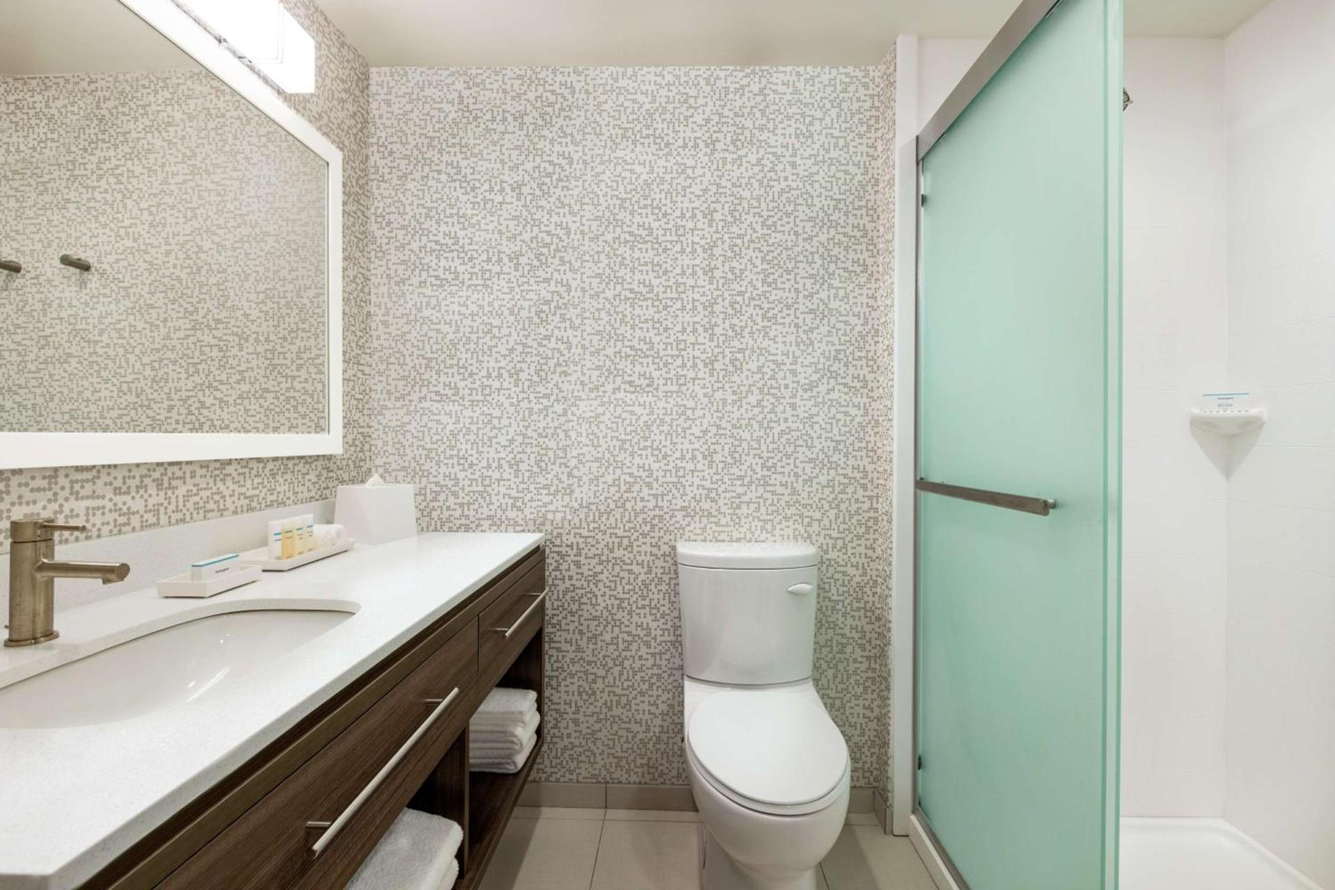 Home2 Suites by Hilton New Brunswick, NJ photo 19