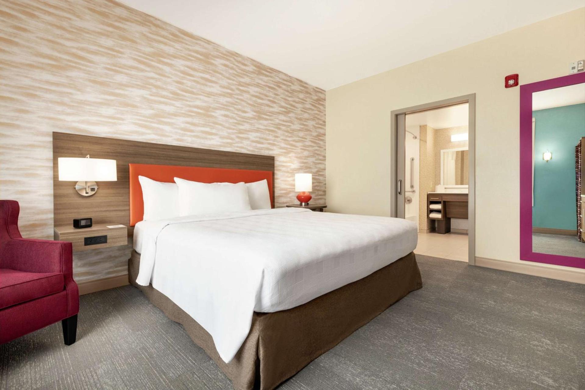 Home2 Suites by Hilton New Brunswick, NJ photo 36