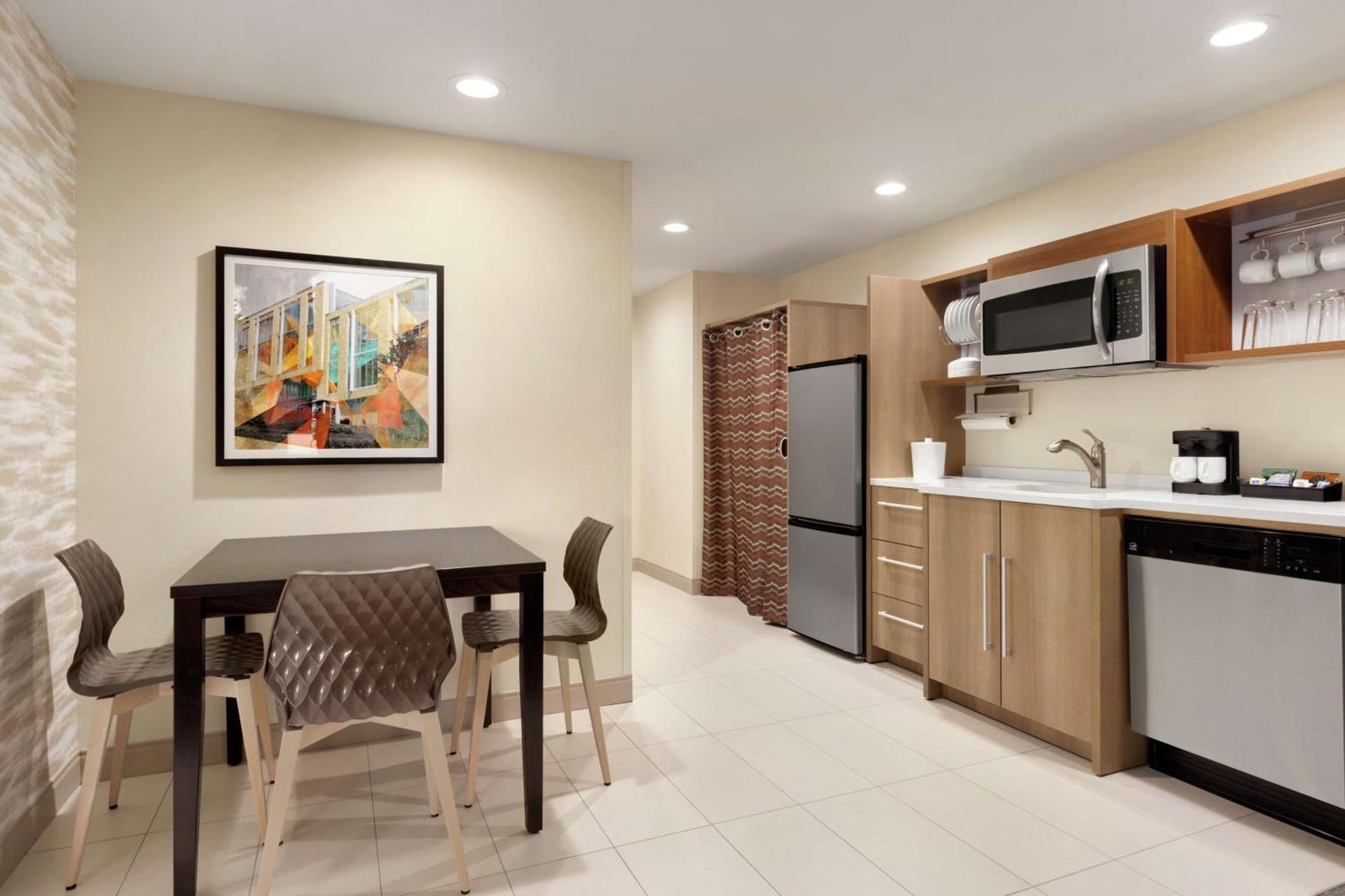 Home2 Suites by Hilton New Brunswick, NJ photo 43