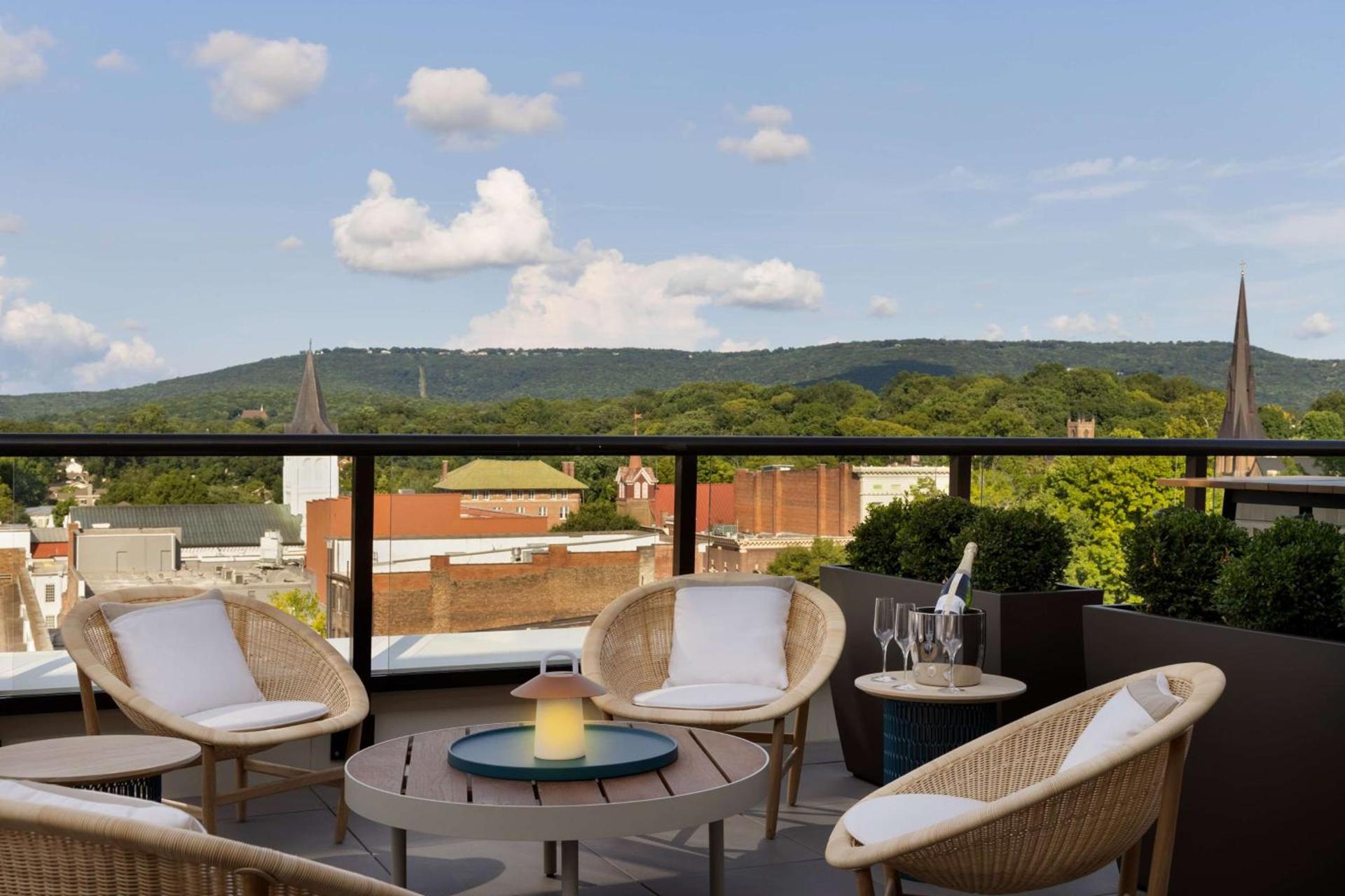 106 Jefferson Huntsville, Curio Collection by Hilton photo 51