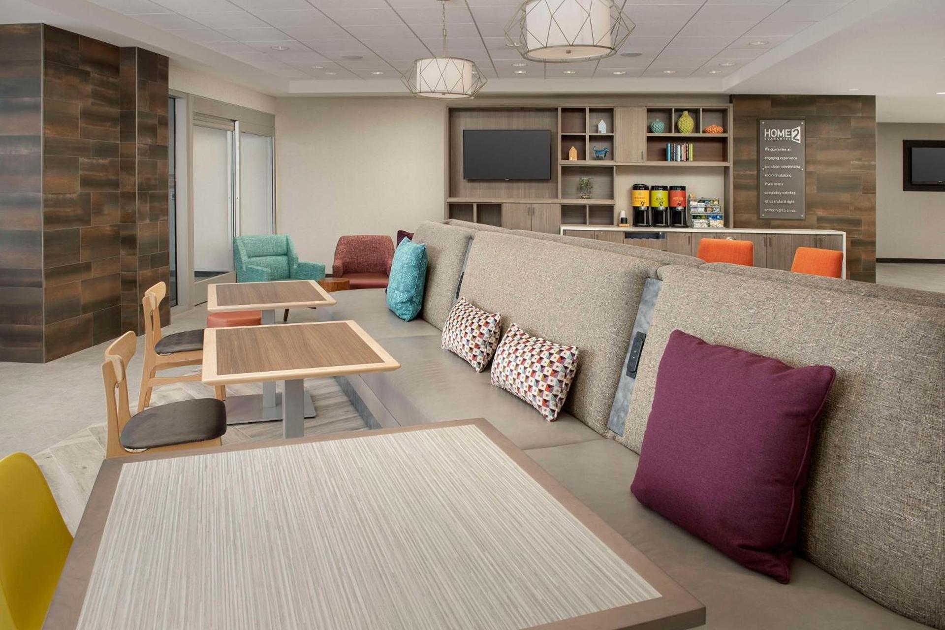 Home2 Suites by Hilton Fort Myers Airport photo 9