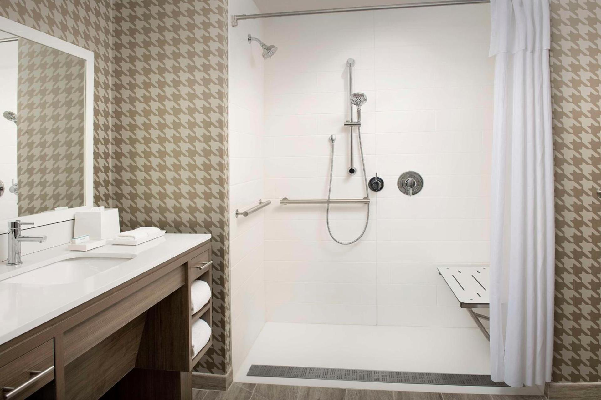 Home2 Suites by Hilton Fort Myers Airport photo 16
