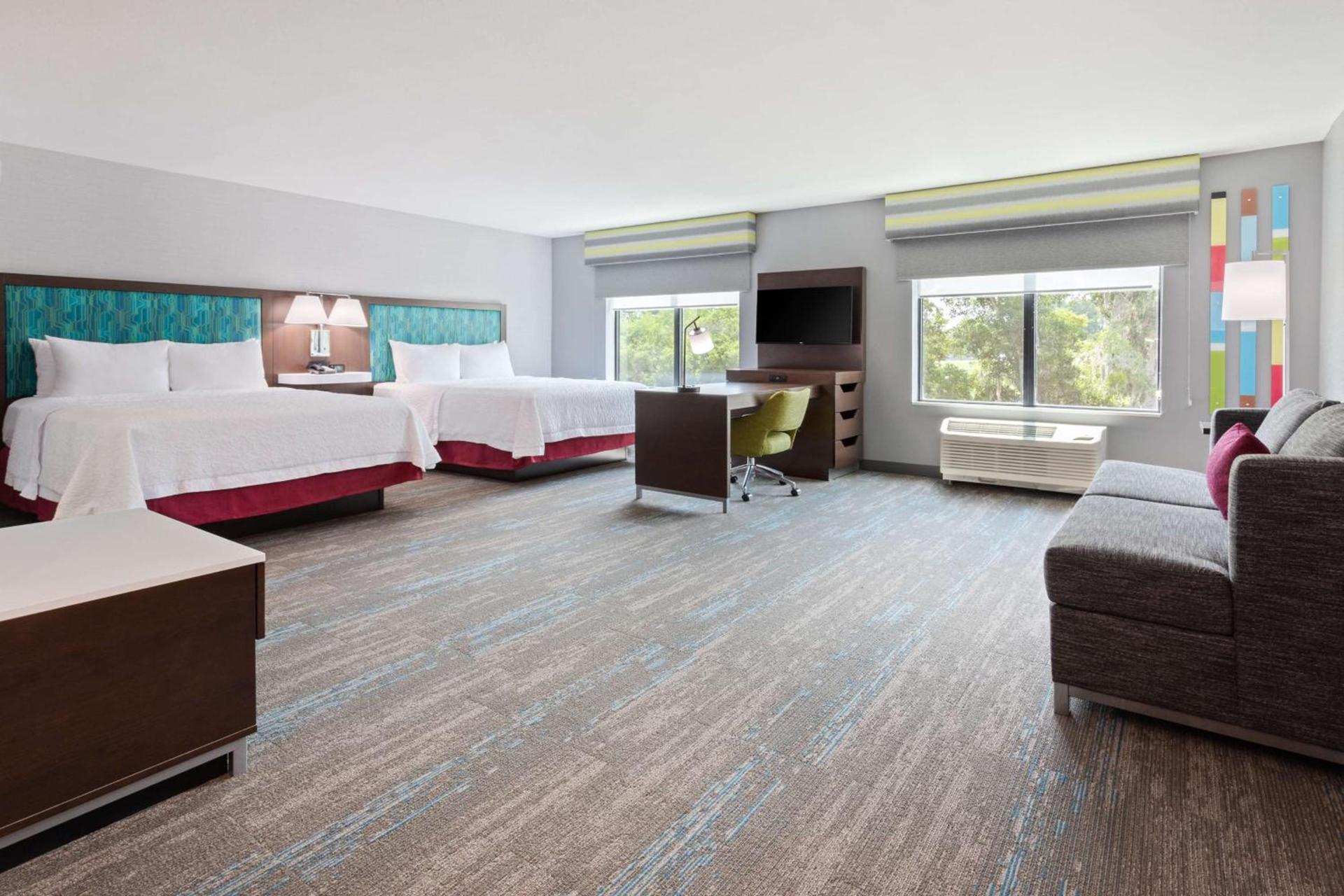 Hampton Inn & Suites Alachua I-75, FL photo 10
