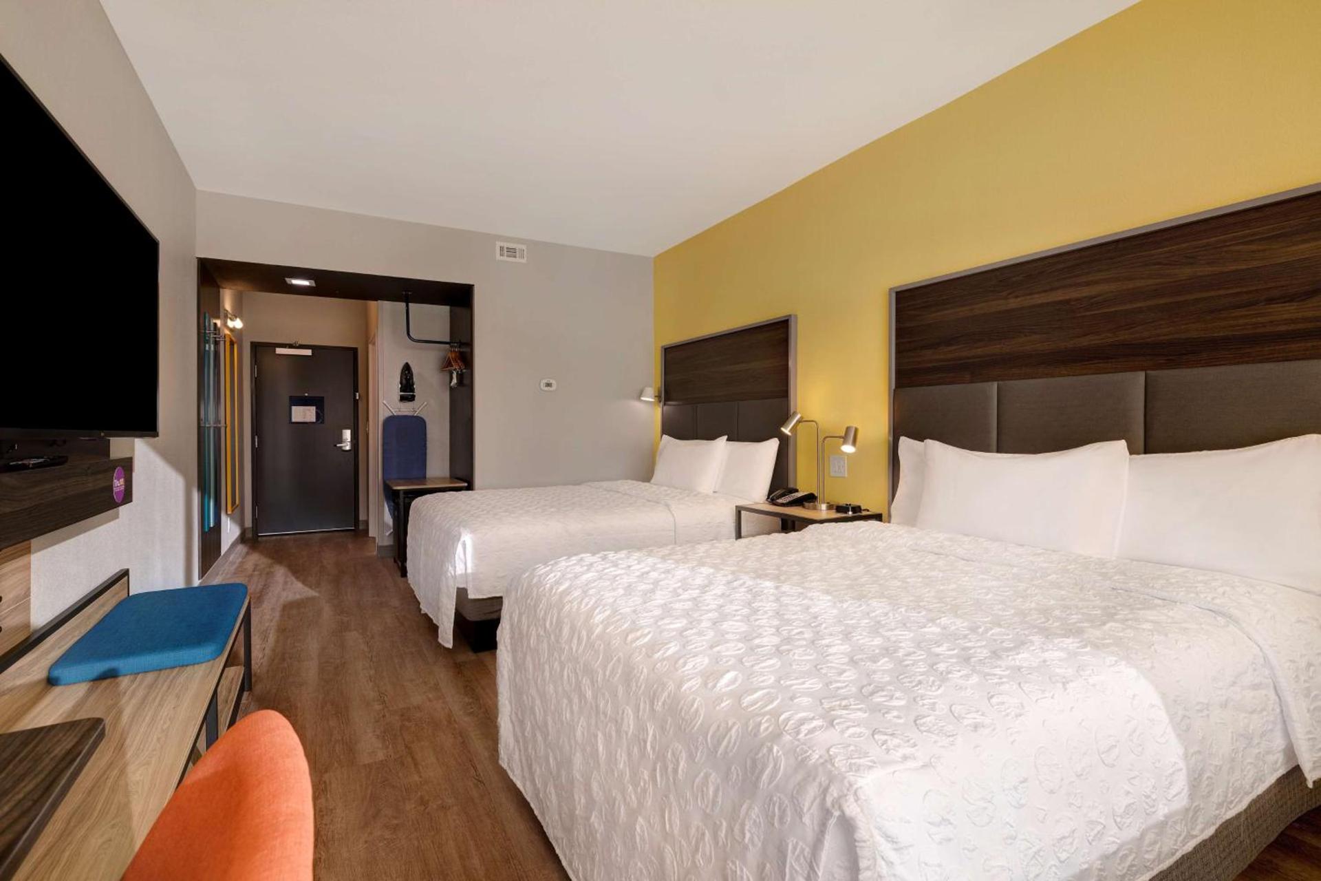 Tru By Hilton Galveston, Tx photo 33