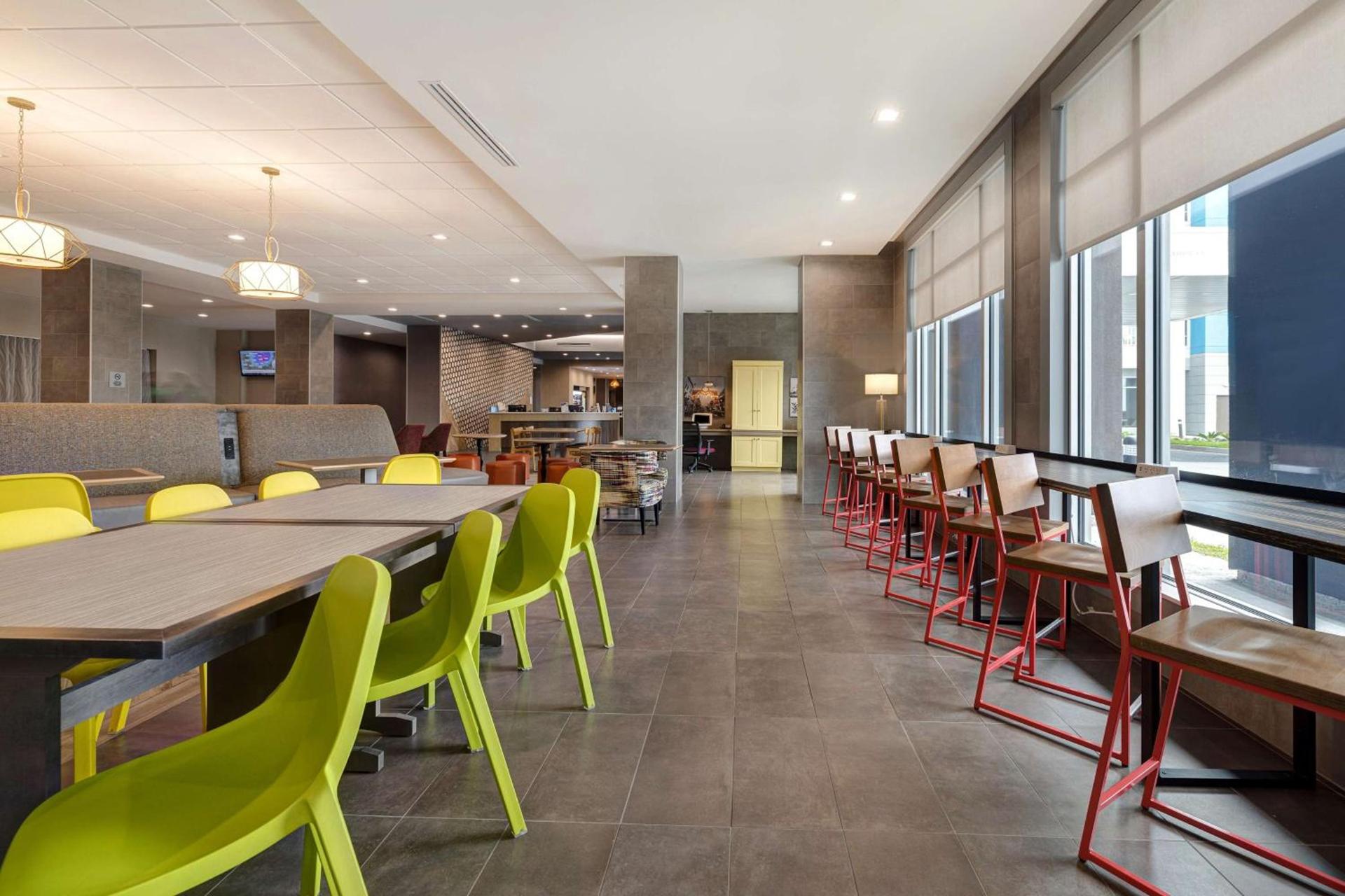 Home2 Suites Galveston, Tx photo 15