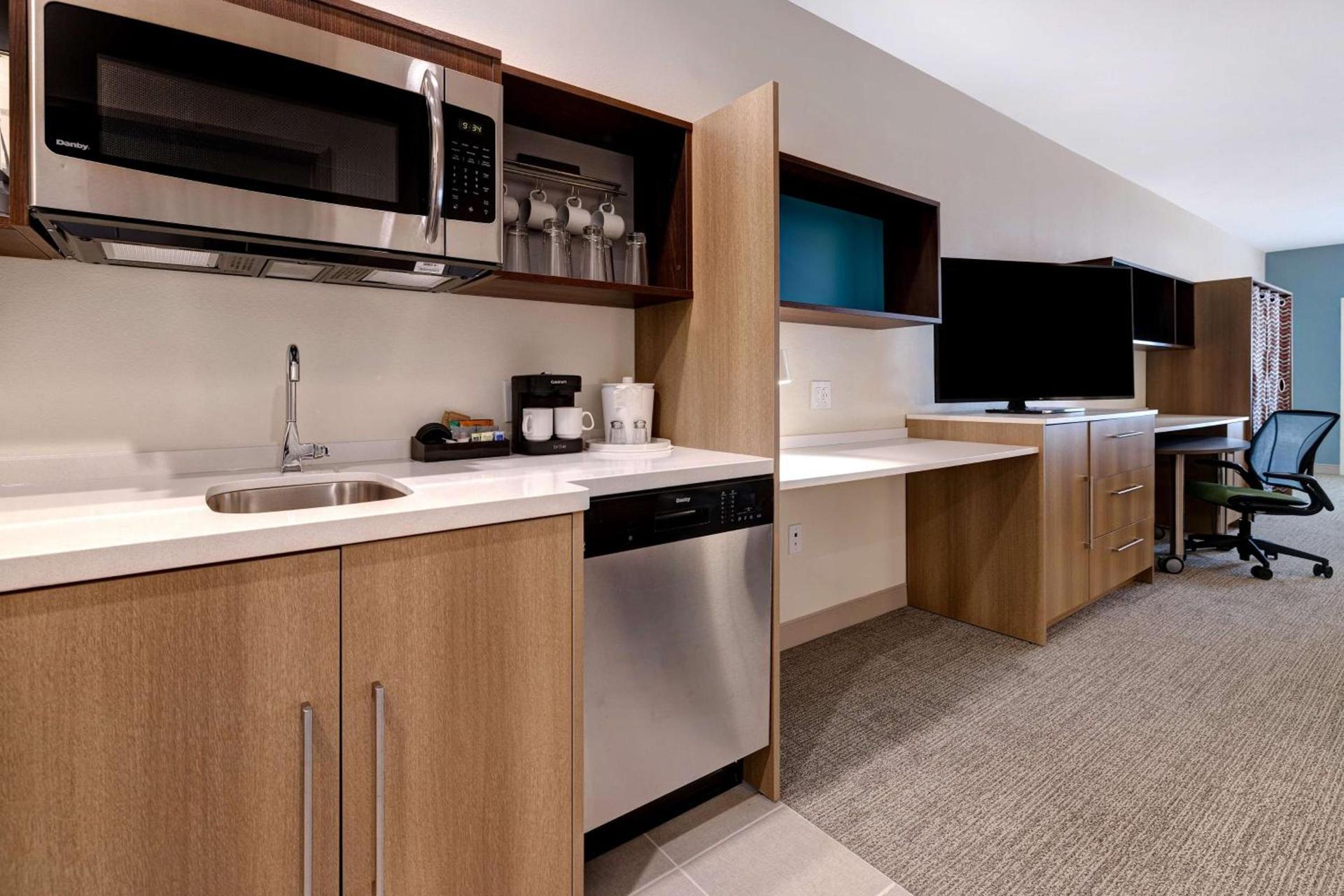 Home2 Suites Galveston, Tx photo 51