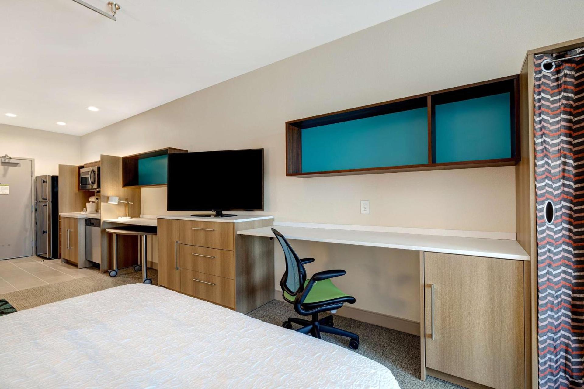 Home2 Suites Galveston, Tx photo 68
