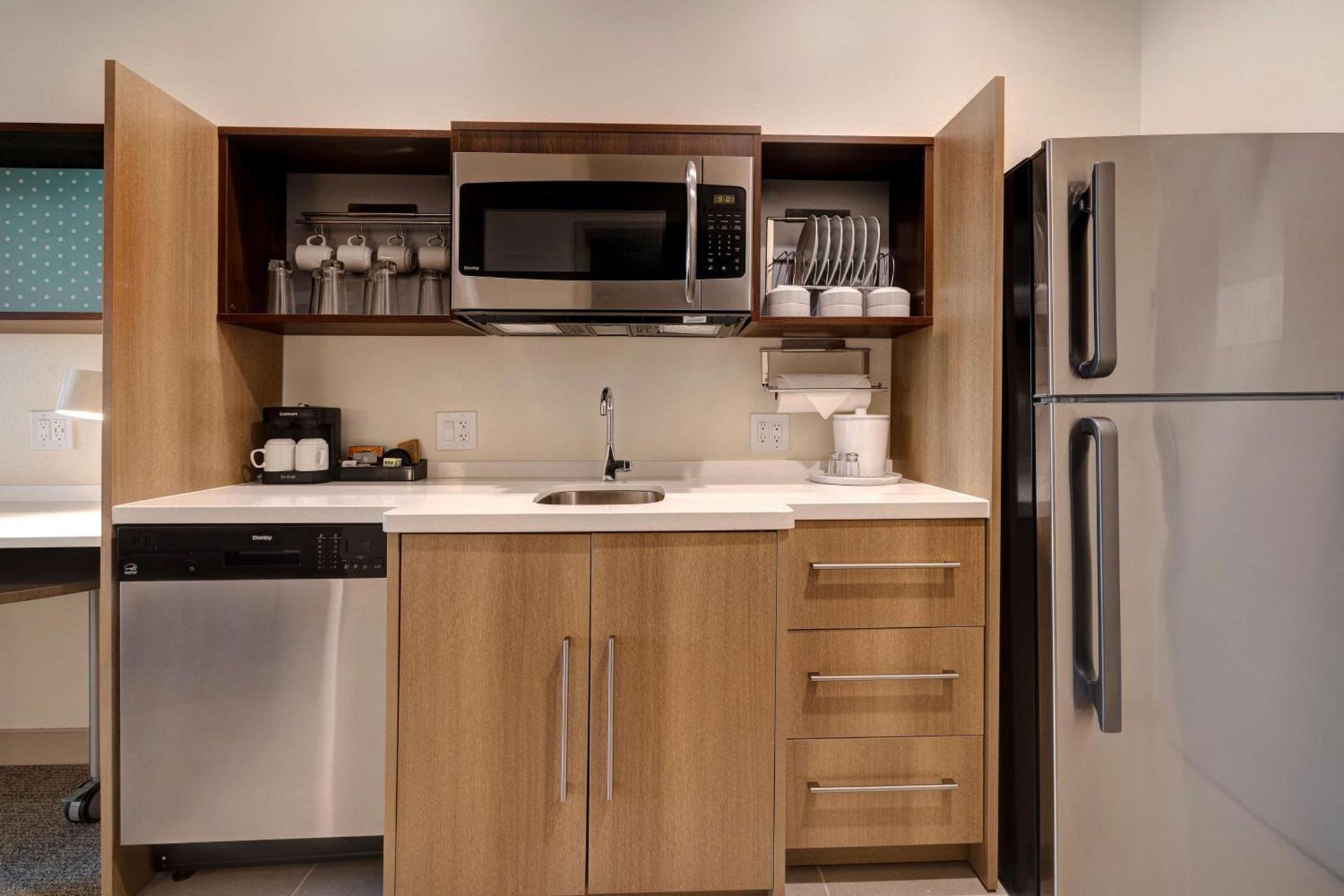 Home2 Suites Galveston, Tx photo 69