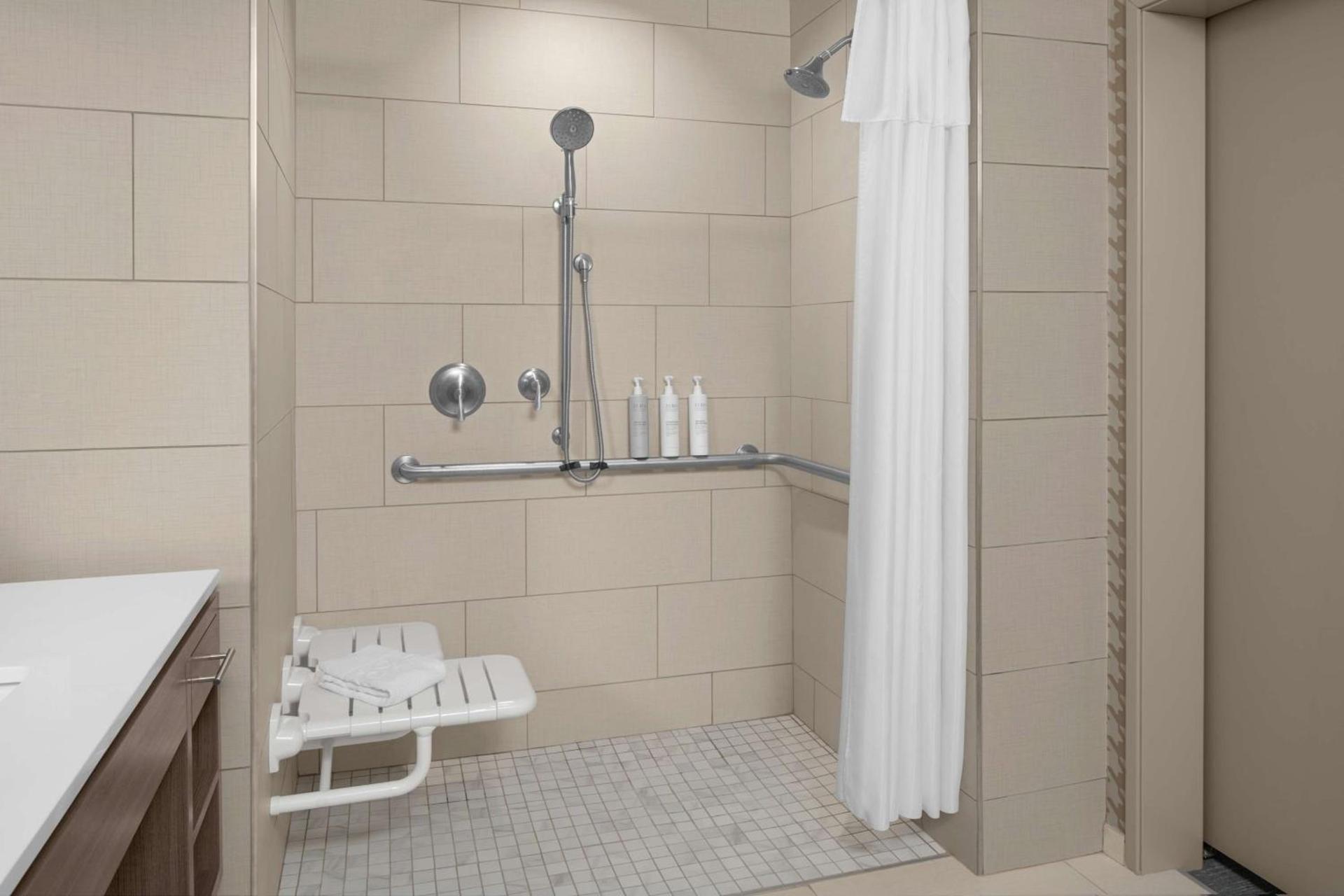 Home2 Suites By Hilton Hobbs photo 10