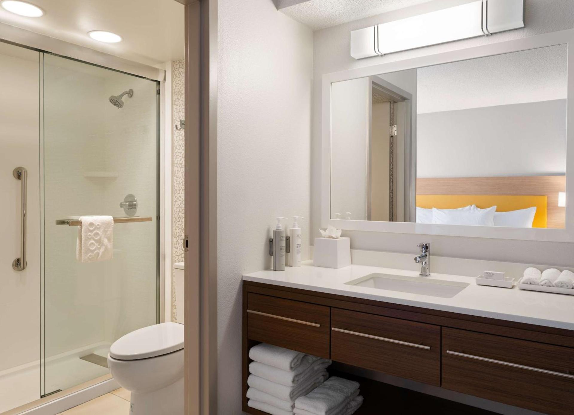 Home2 Suites by Hilton Indianapolis - Keystone Crossing photo 28