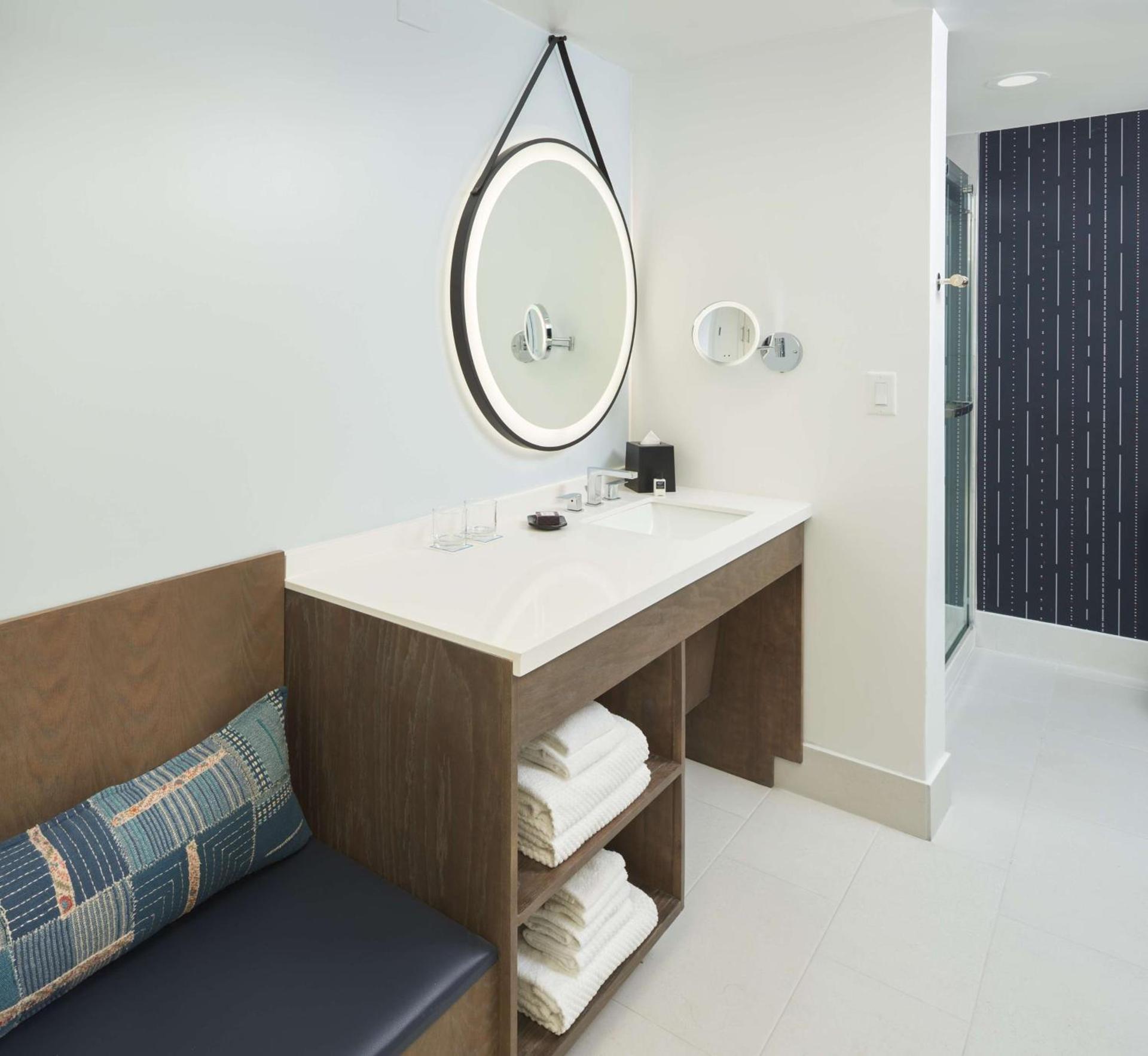 The Chifley Houston, Tapestry Collection by Hilton photo 16