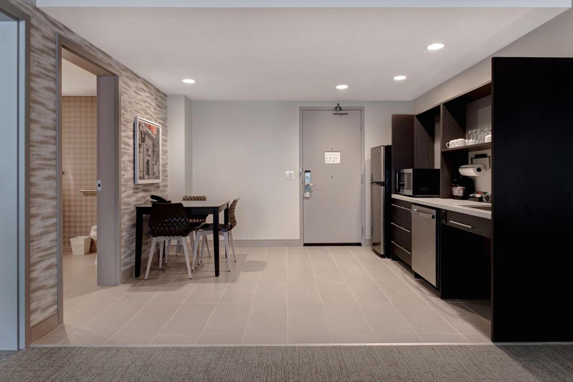 Home2 Suites By Hilton Fayetteville North photo 38