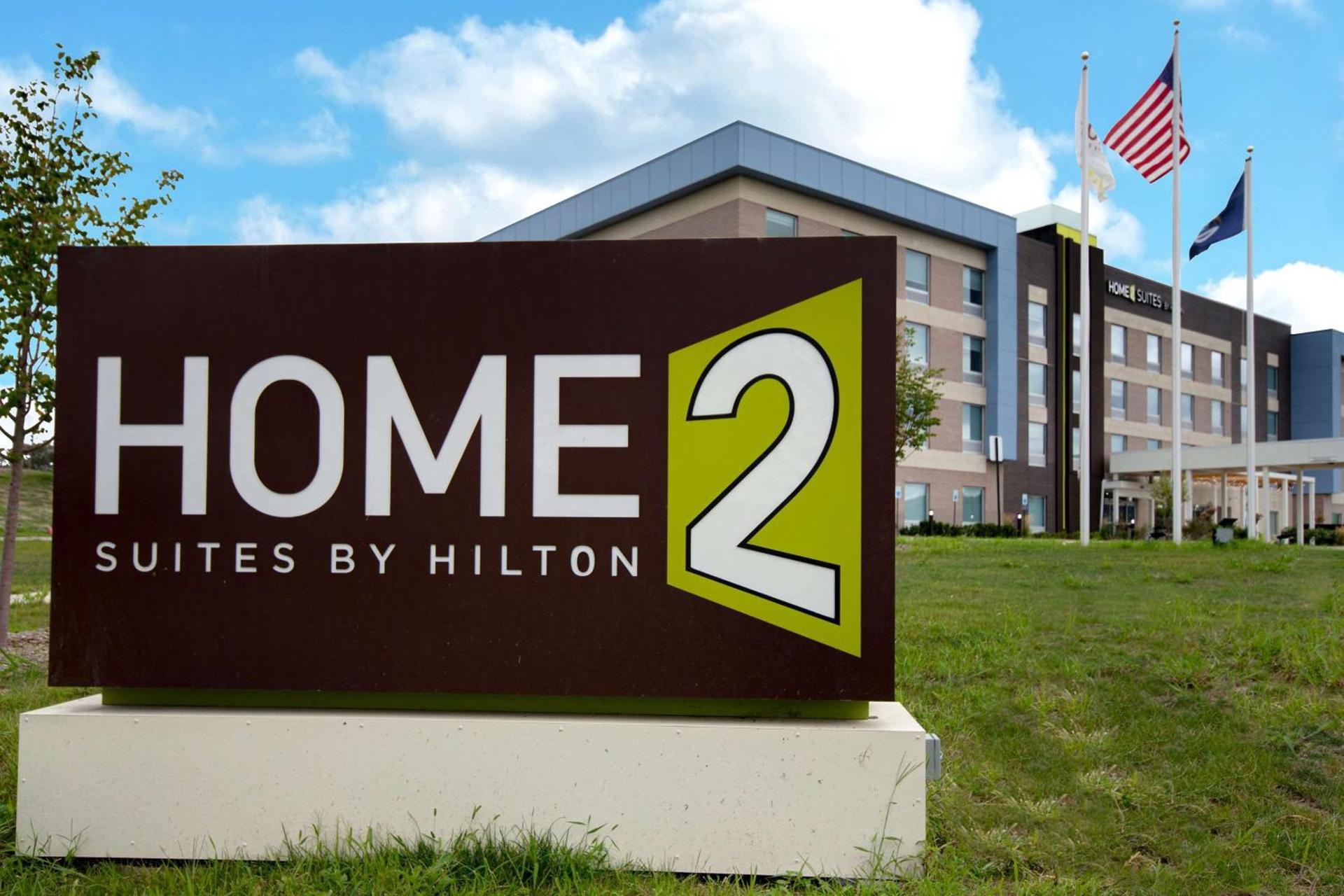 Home2 Suites By Hilton Grand Rapids Airport photo 7