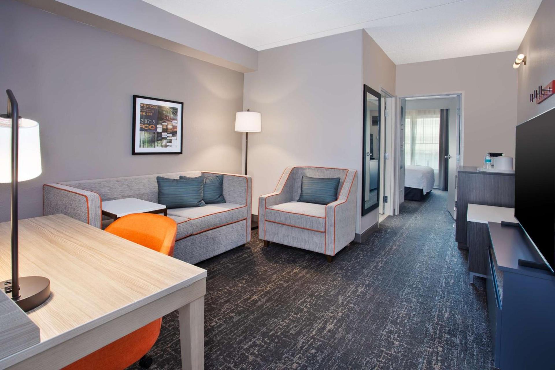 Hampton Inn & Suites By Hilton- Newark Airport Elizabeth photo 16