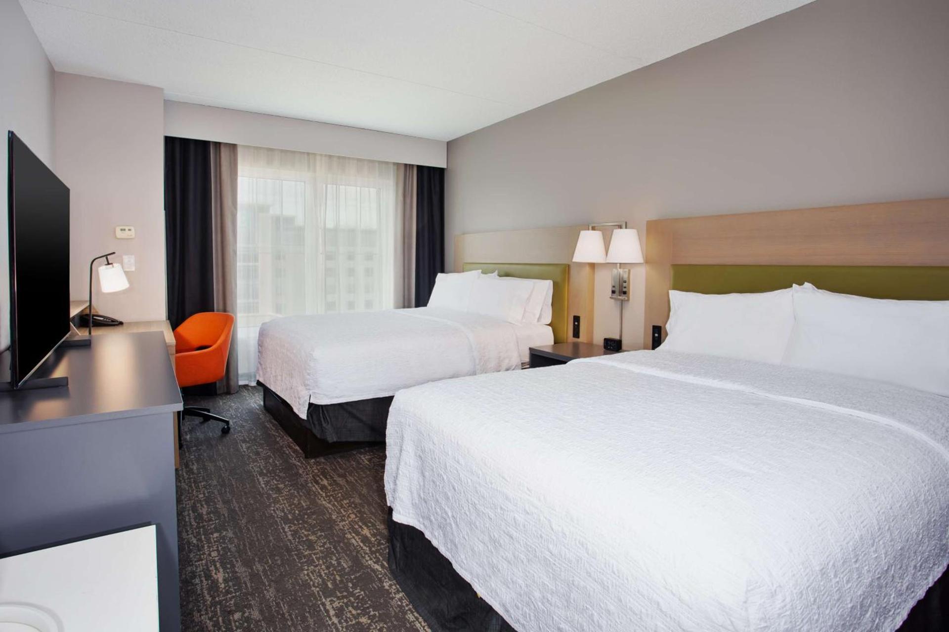 Hampton Inn & Suites By Hilton- Newark Airport Elizabeth photo 20