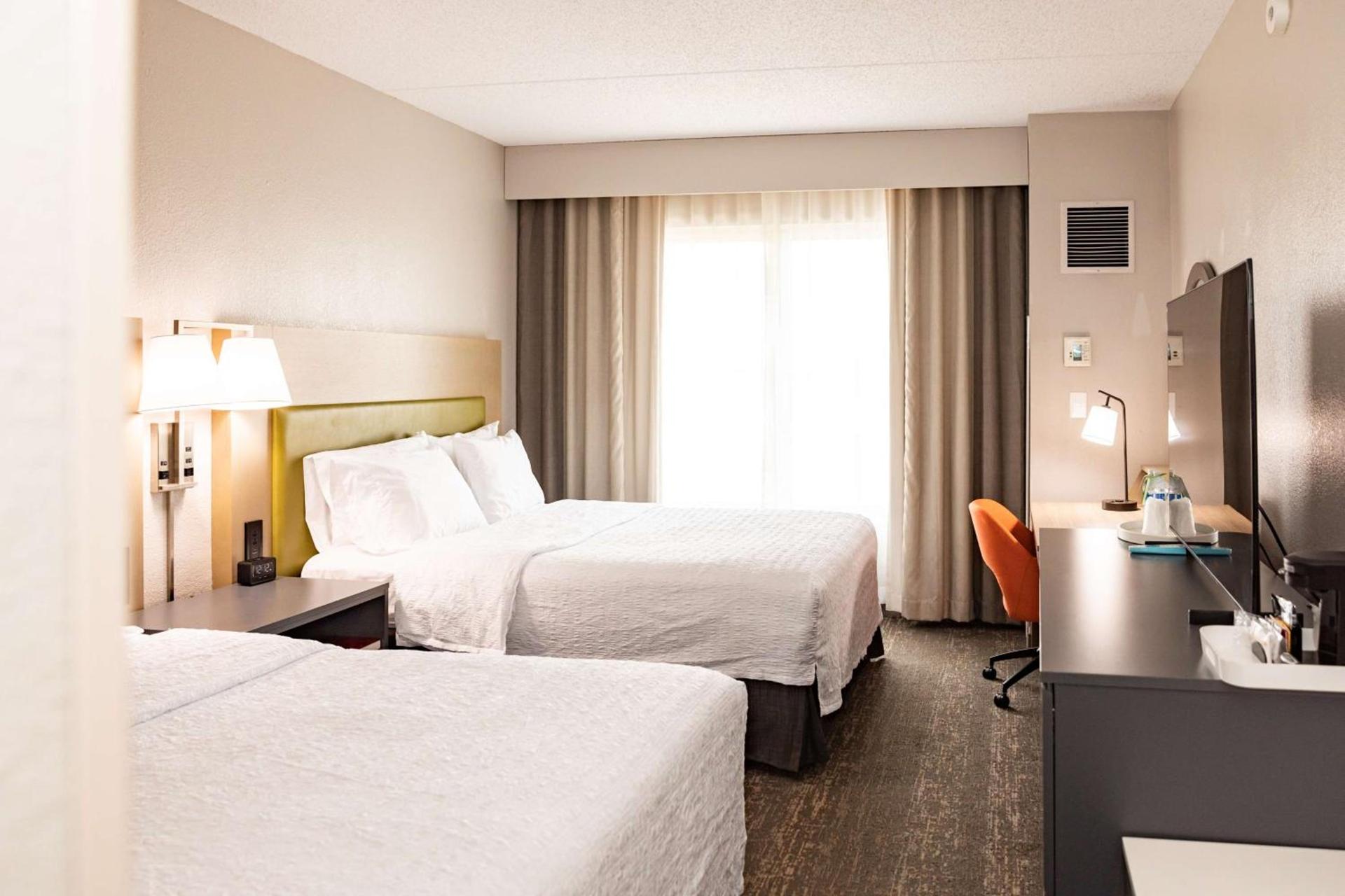 Hampton Inn & Suites By Hilton- Newark Airport Elizabeth photo 34