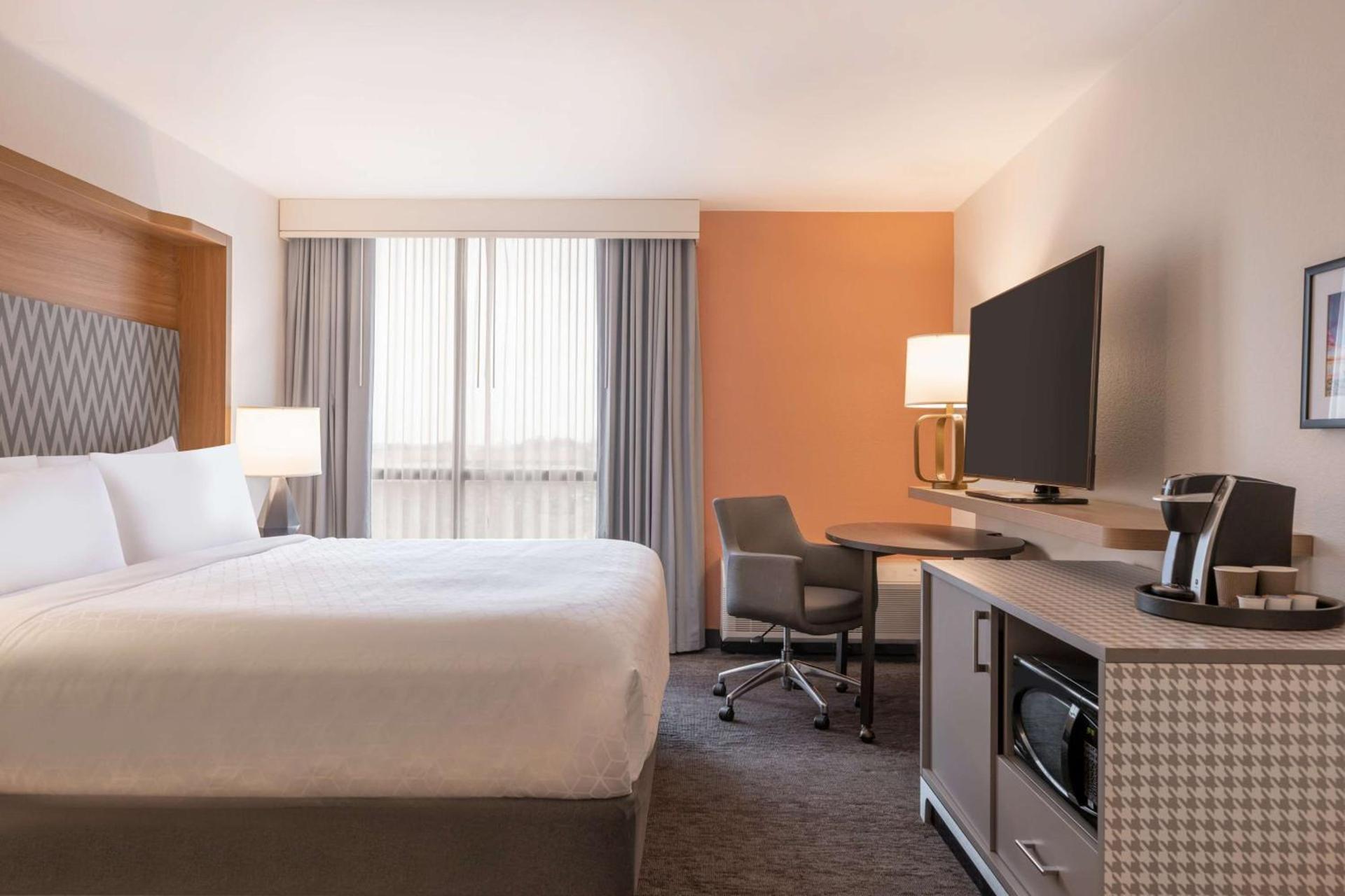 Doubletree By Hilton Fort Worth South photo 35