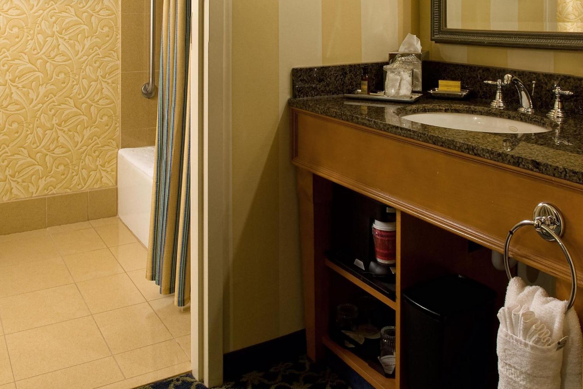 Greenville Marriott photo 32