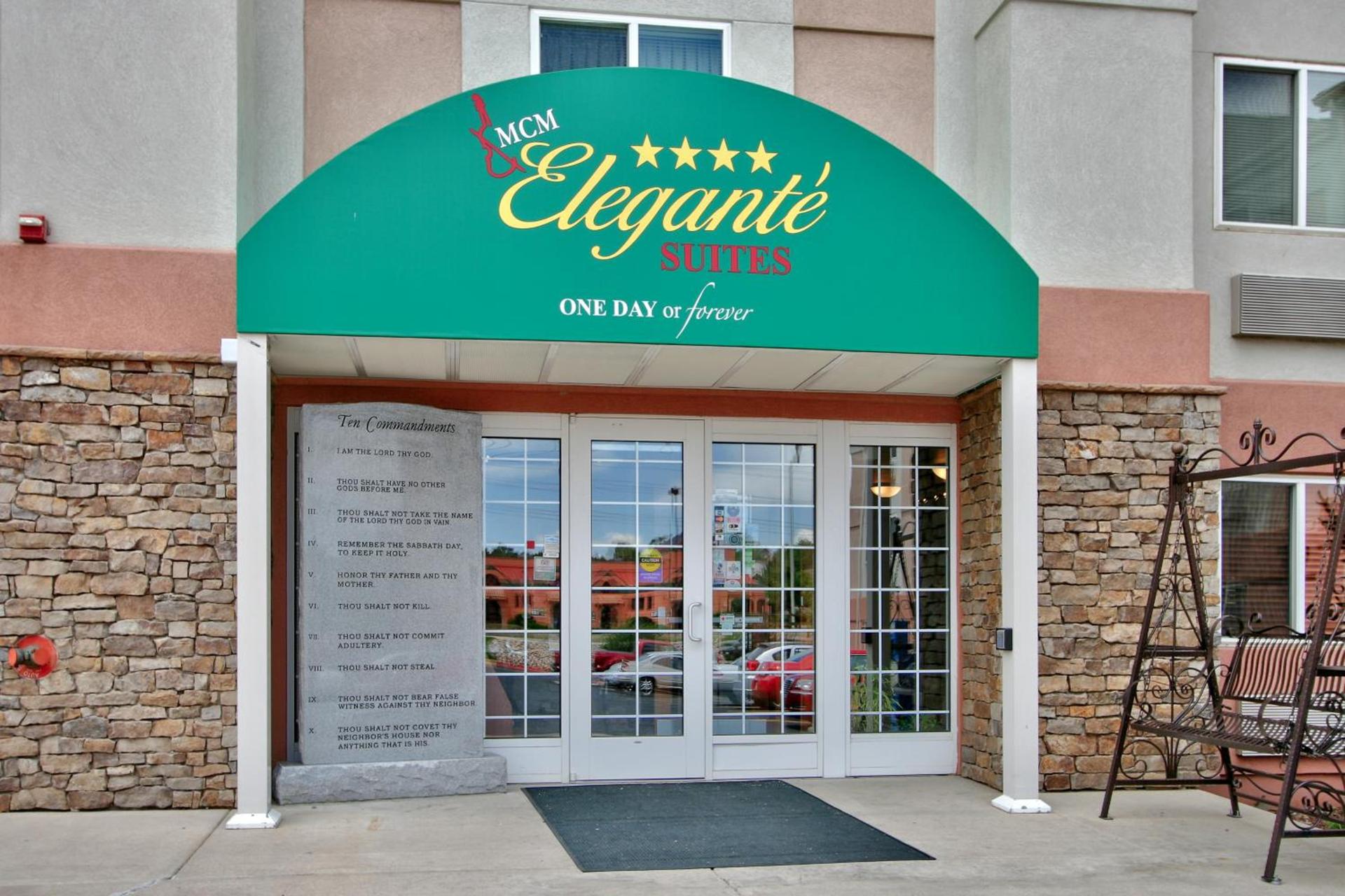 MCM Elegante Suites photo 10