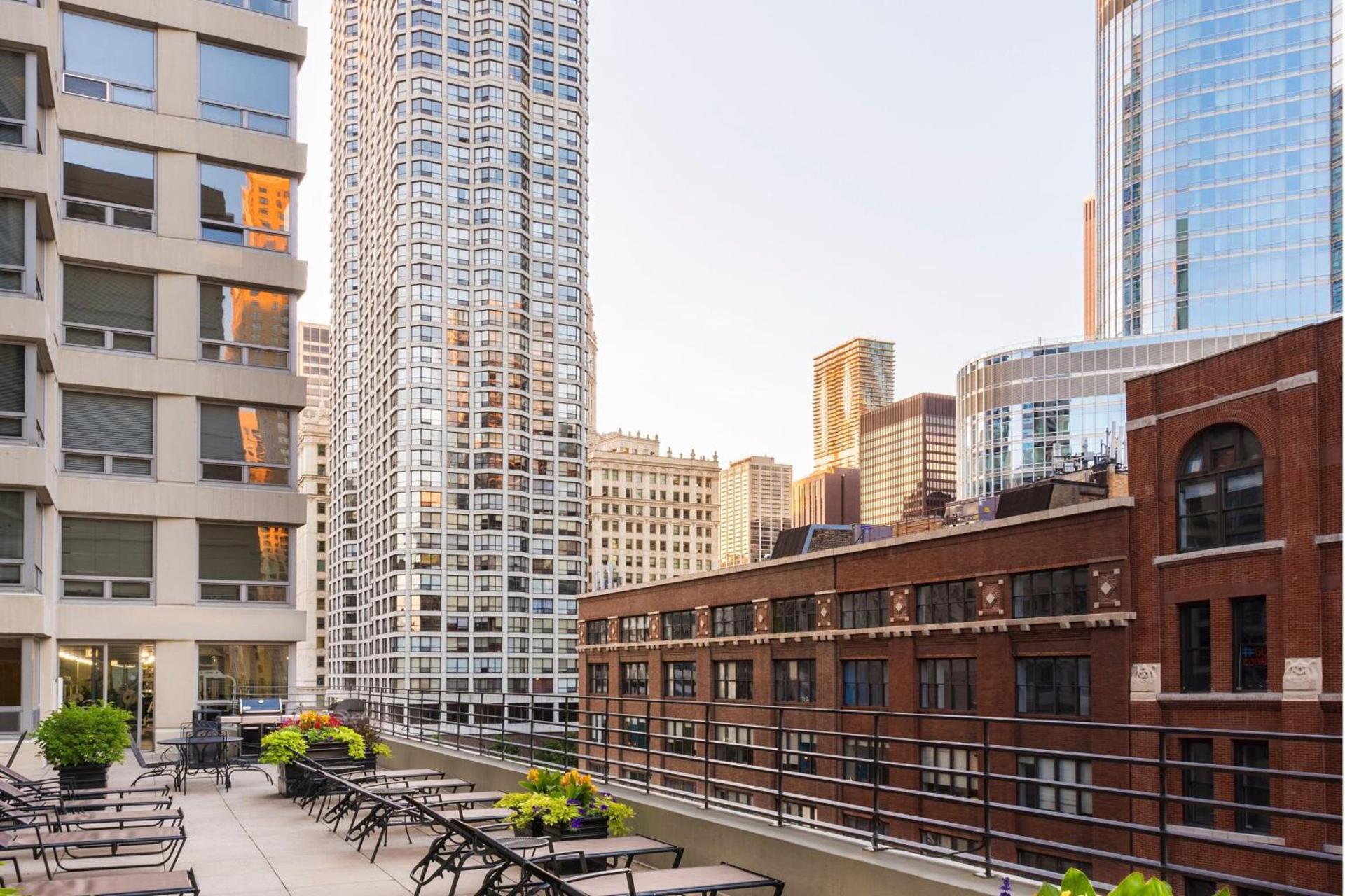 Courtyard by Marriott Chicago Downtown/River North photo 43