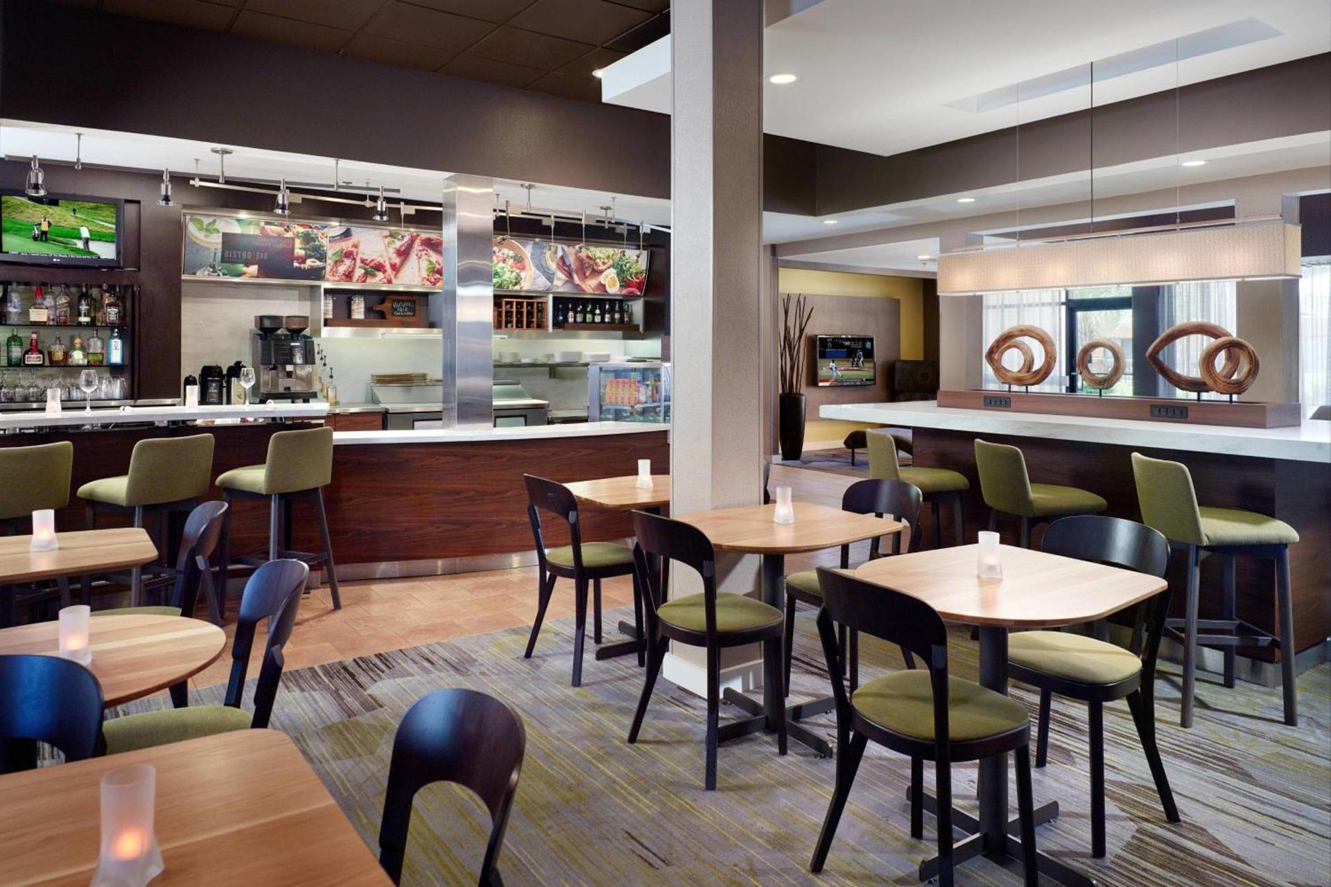 Courtyard by Marriott Macon photo 13