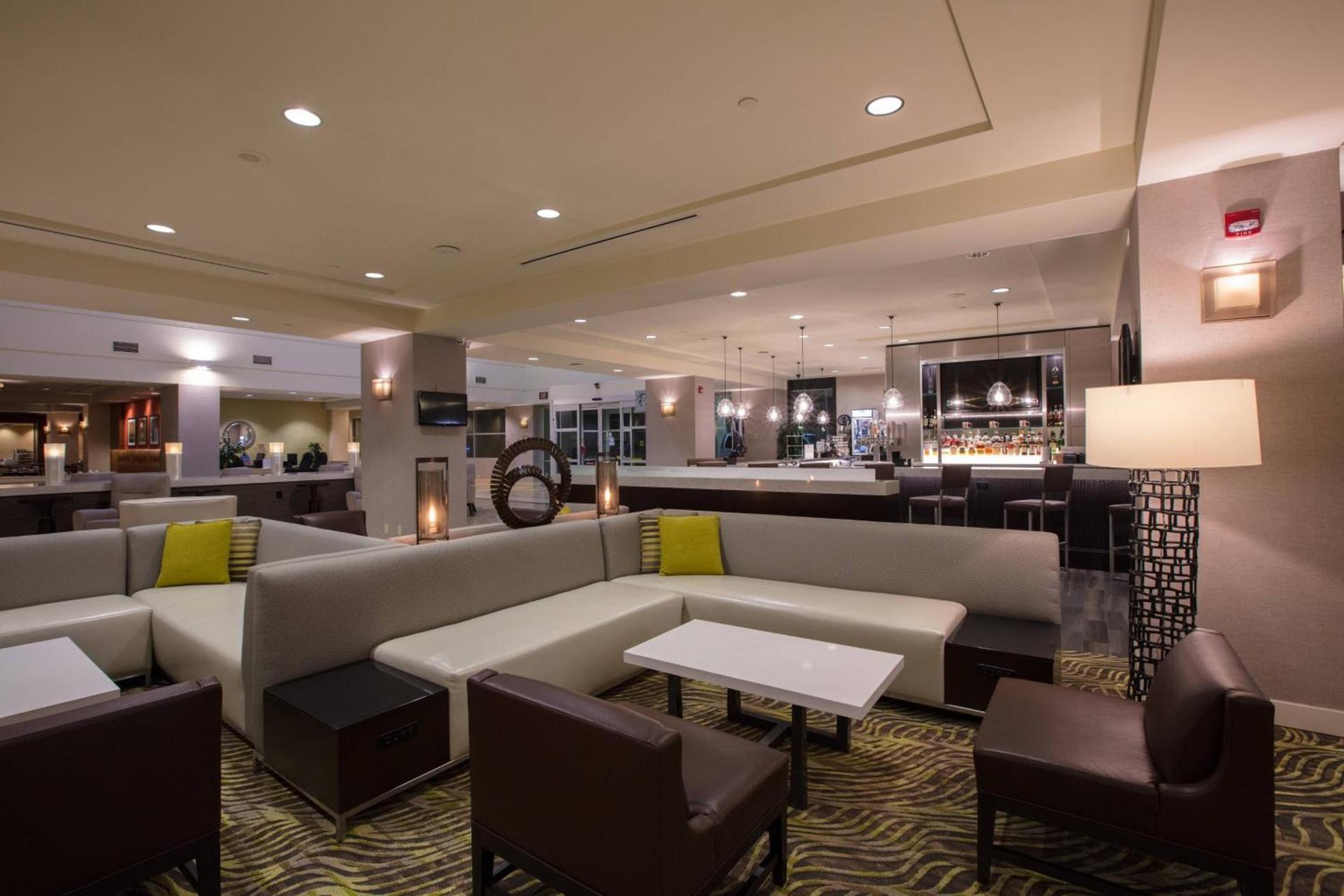 Bakersfield Marriott at the Convention Center photo 3