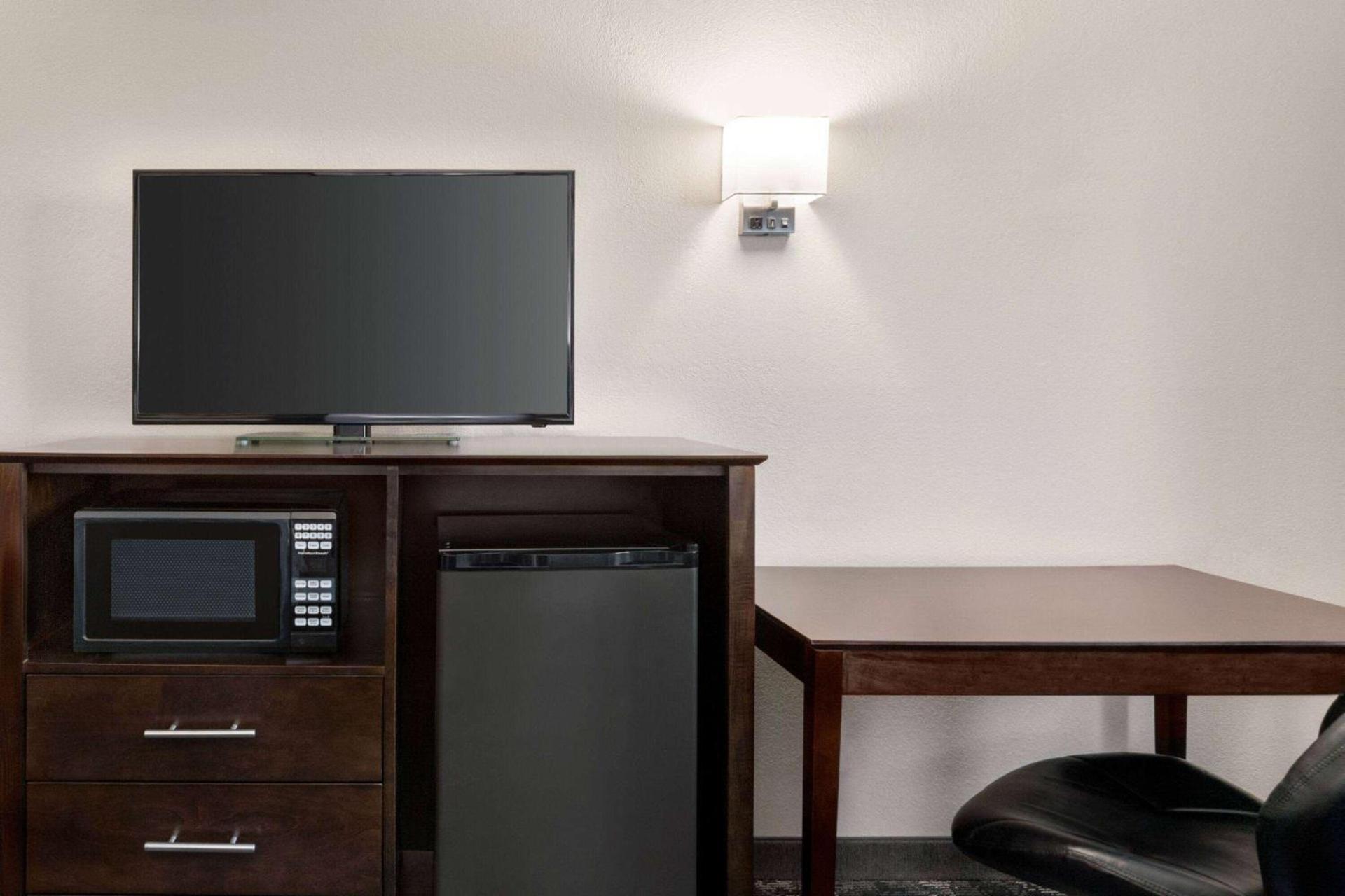 Super 8 by Wyndham Columbus Edinburgh photo 10