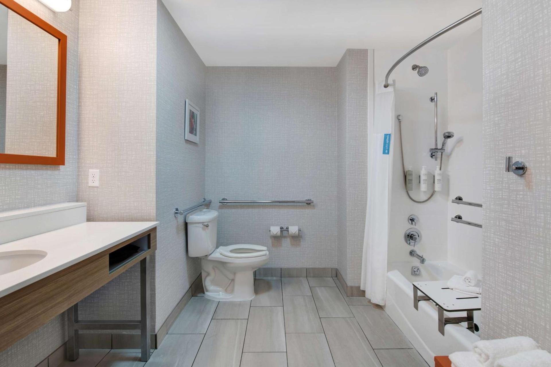 Hampton Inn Easley photo 23