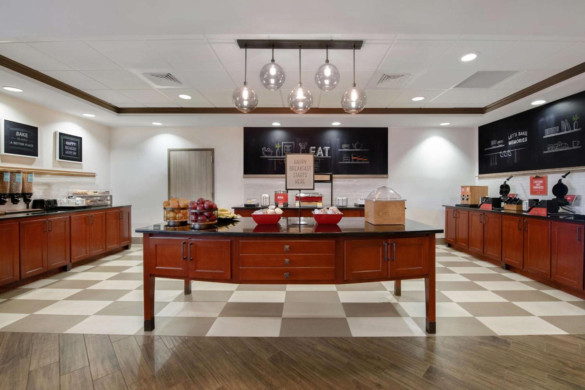 Hampton Inn Easley photo 14