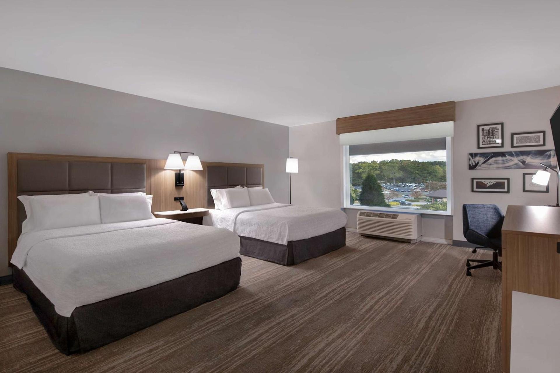 Hampton Inn Easley photo 46