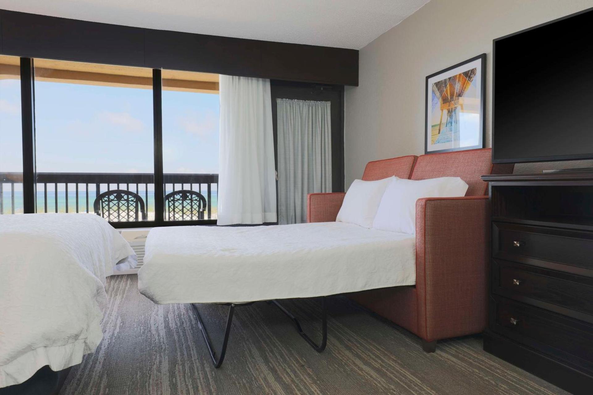 Hampton Inn Fort Walton Beach photo 47