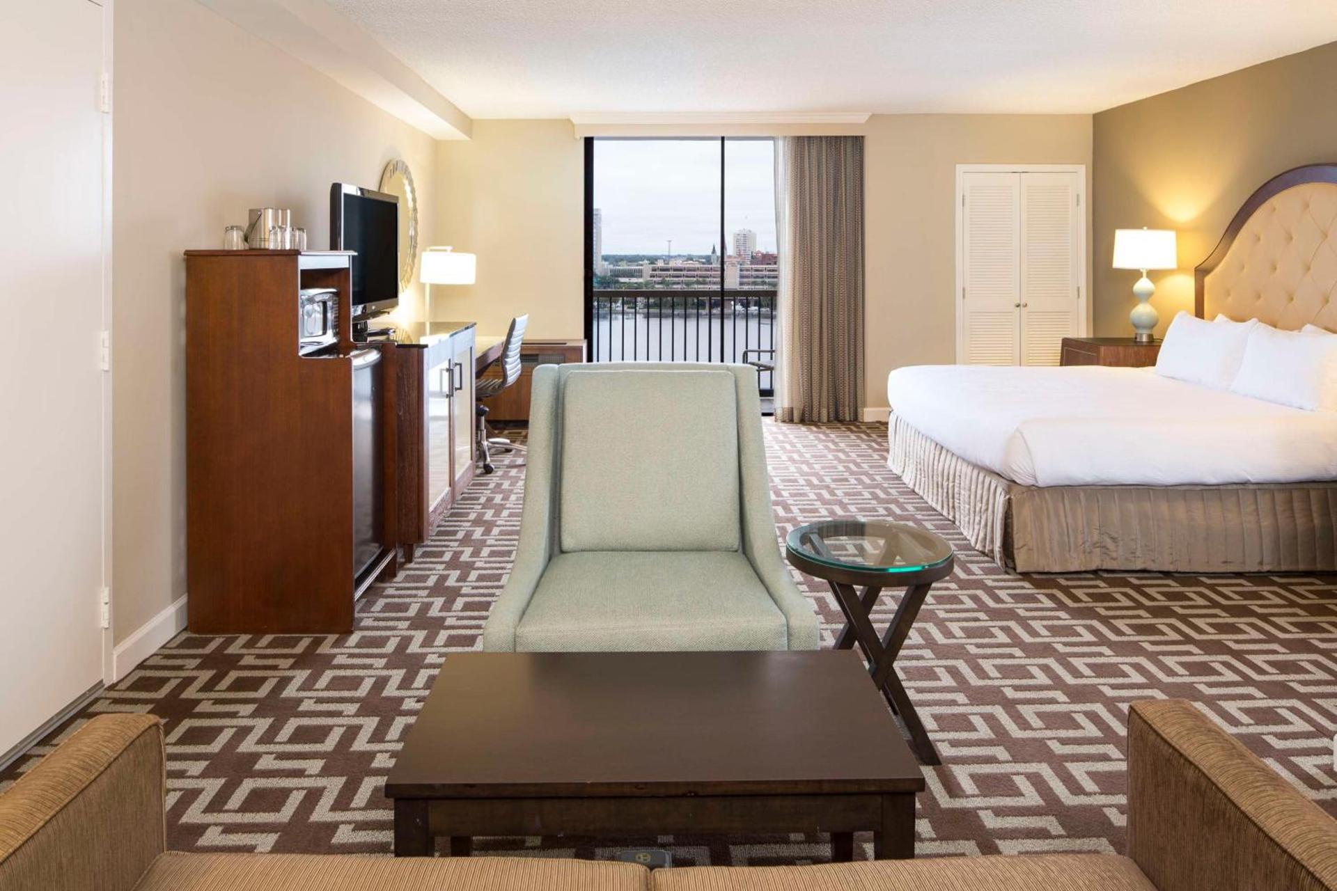 DoubleTree by Hilton Hotel Jacksonville Riverfront photo 23