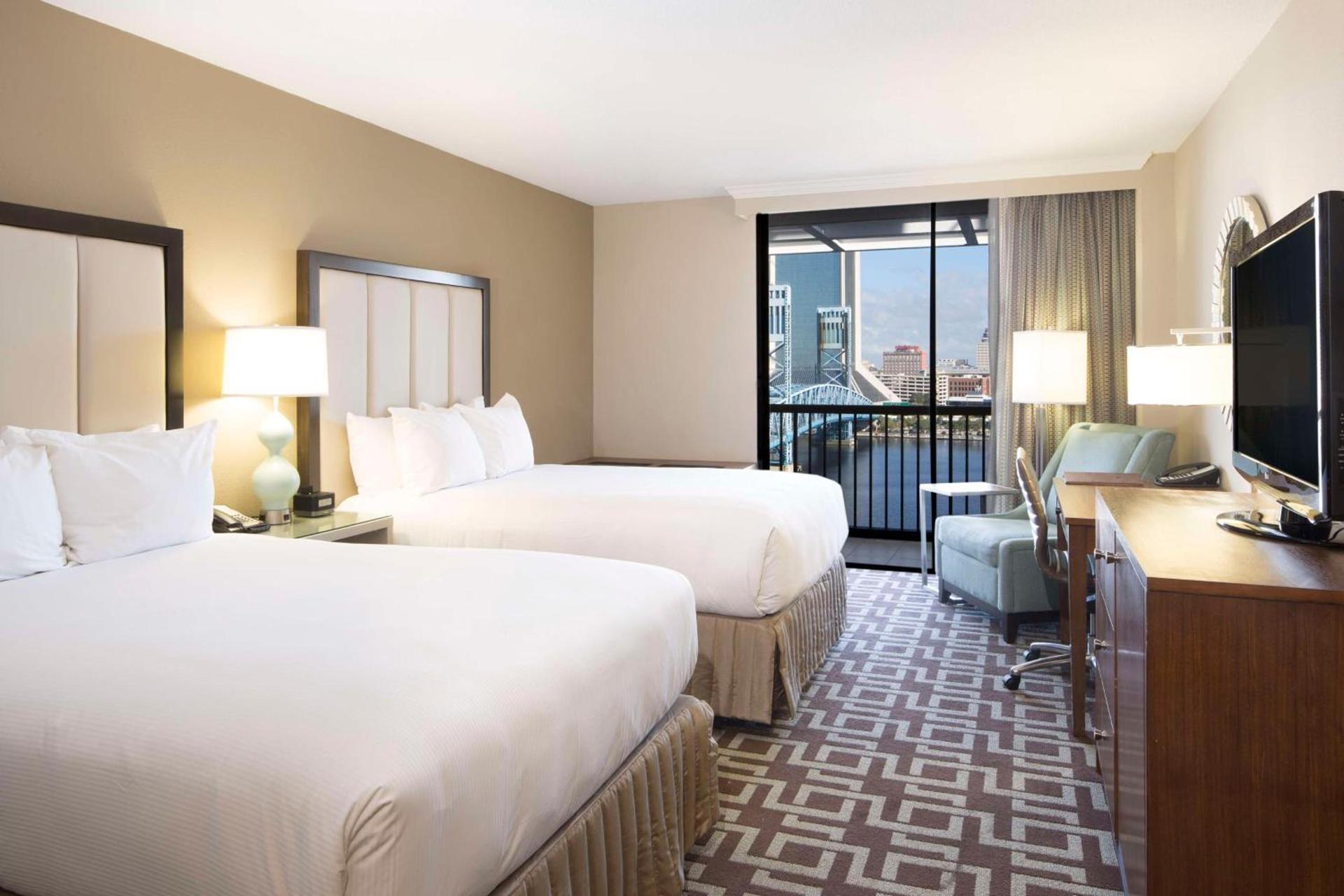 DoubleTree by Hilton Hotel Jacksonville Riverfront photo 37