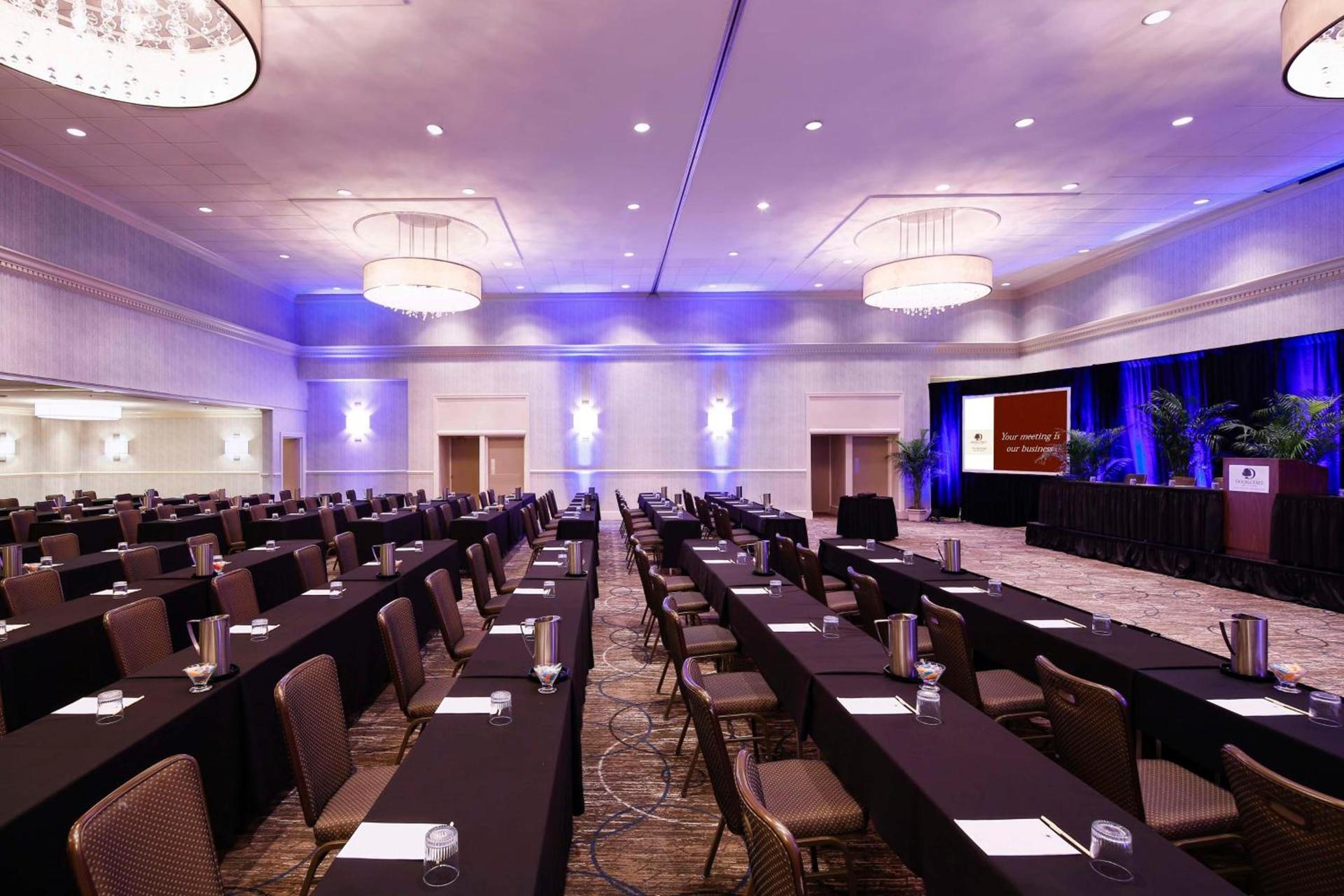 DoubleTree by Hilton Hotel Jacksonville Riverfront photo 45