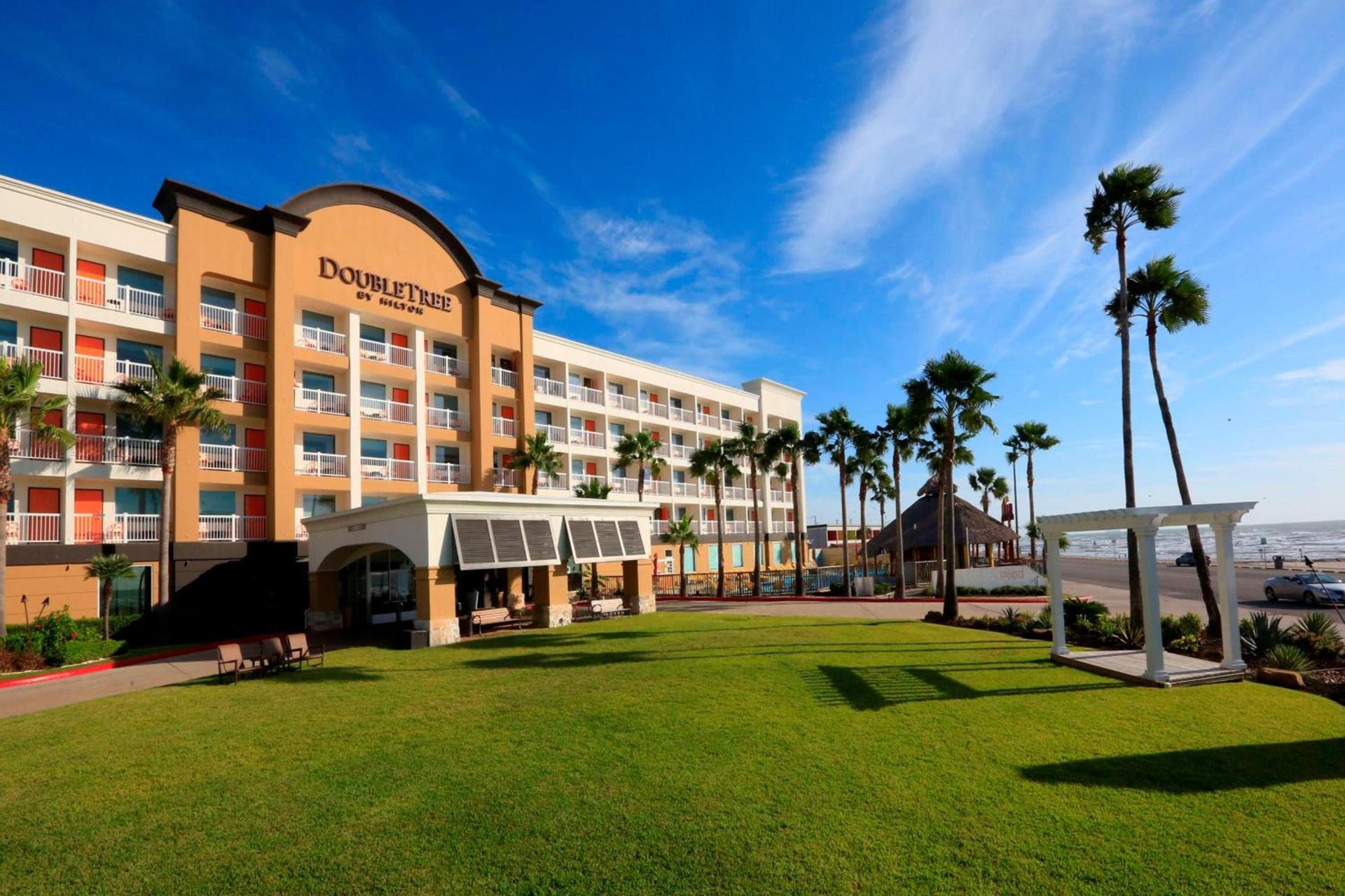 DoubleTree by Hilton Galveston Beach — hotel in Galveston