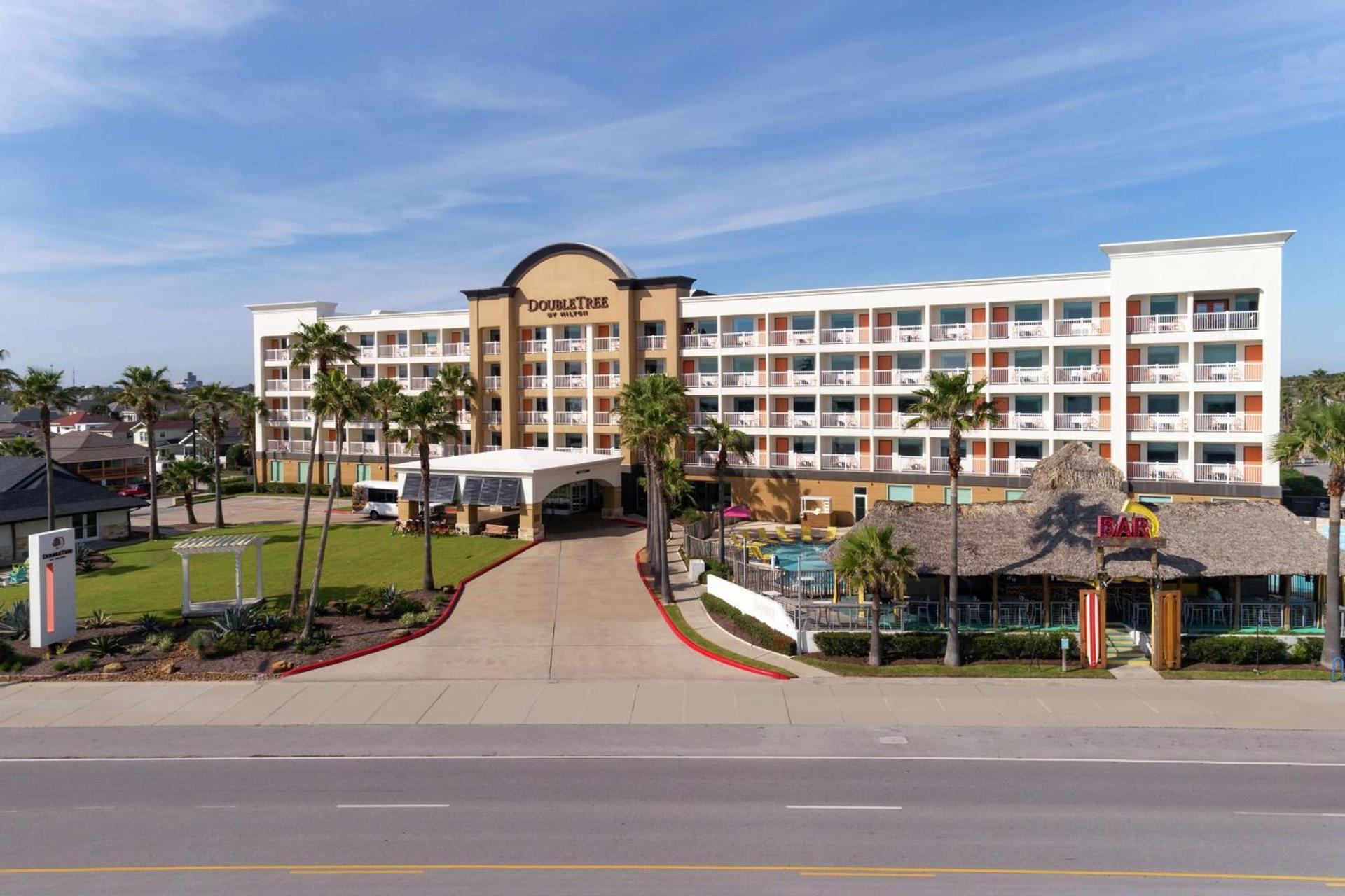 DoubleTree by Hilton Galveston Beach photo 2