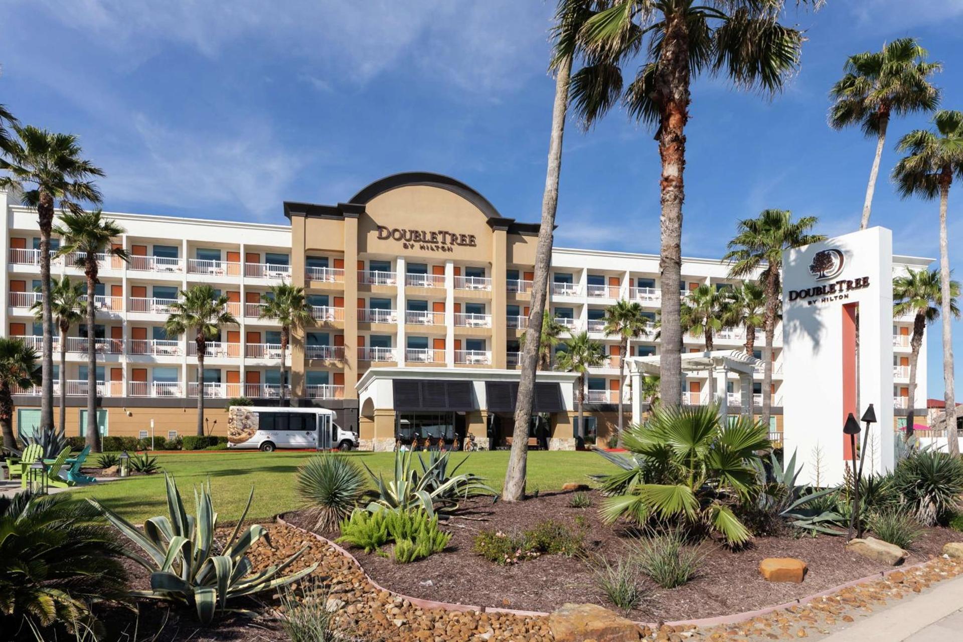 DoubleTree by Hilton Galveston Beach photo 8