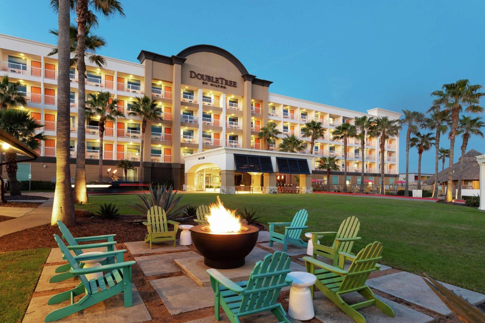 DoubleTree by Hilton Galveston Beach photo 9