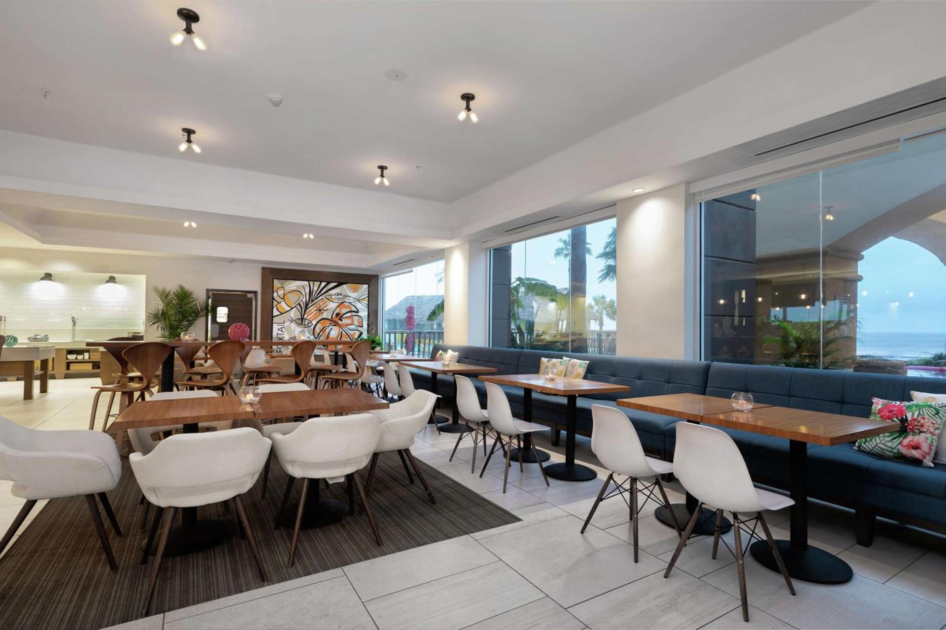 DoubleTree by Hilton Galveston Beach photo 33