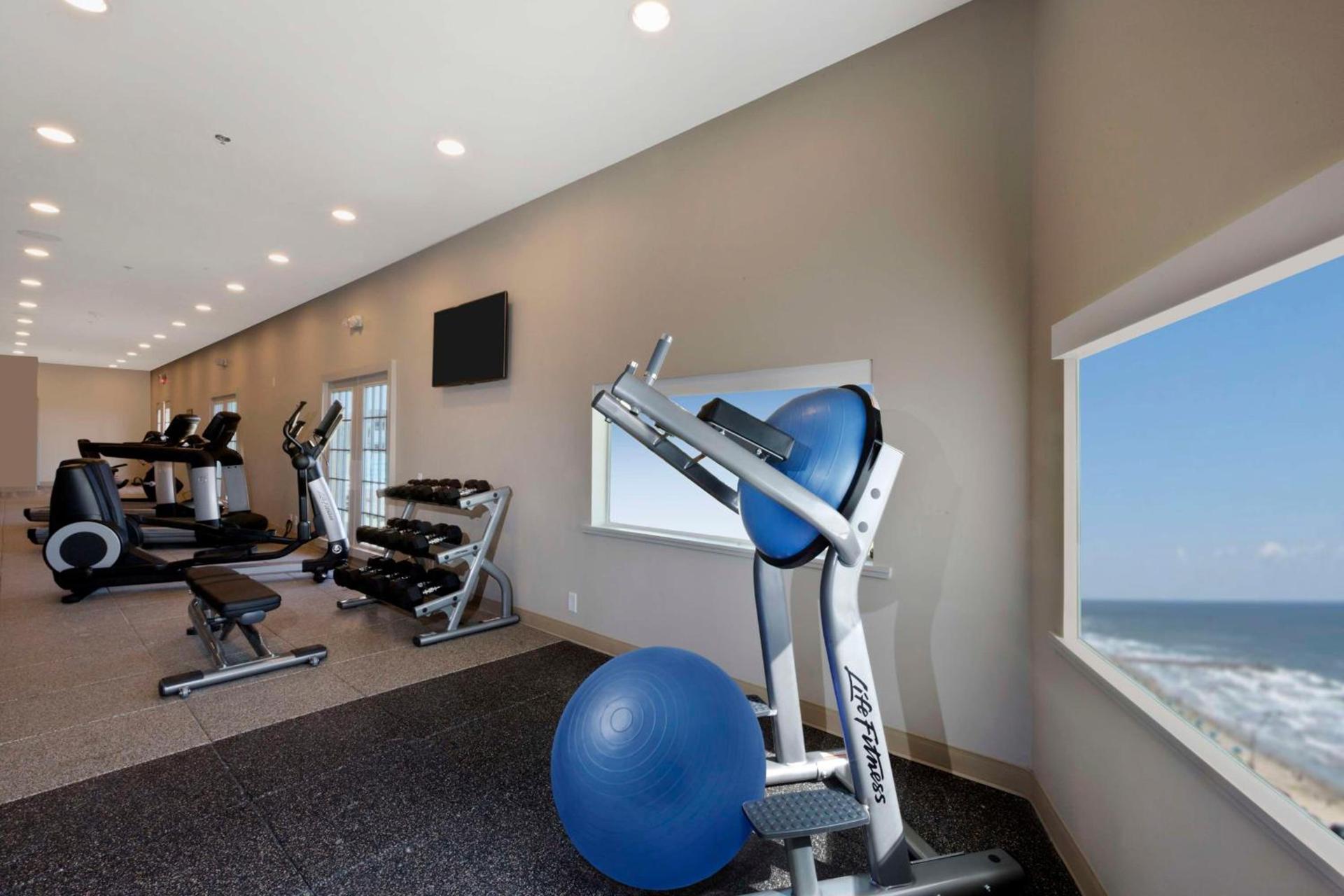 DoubleTree by Hilton Galveston Beach photo 40