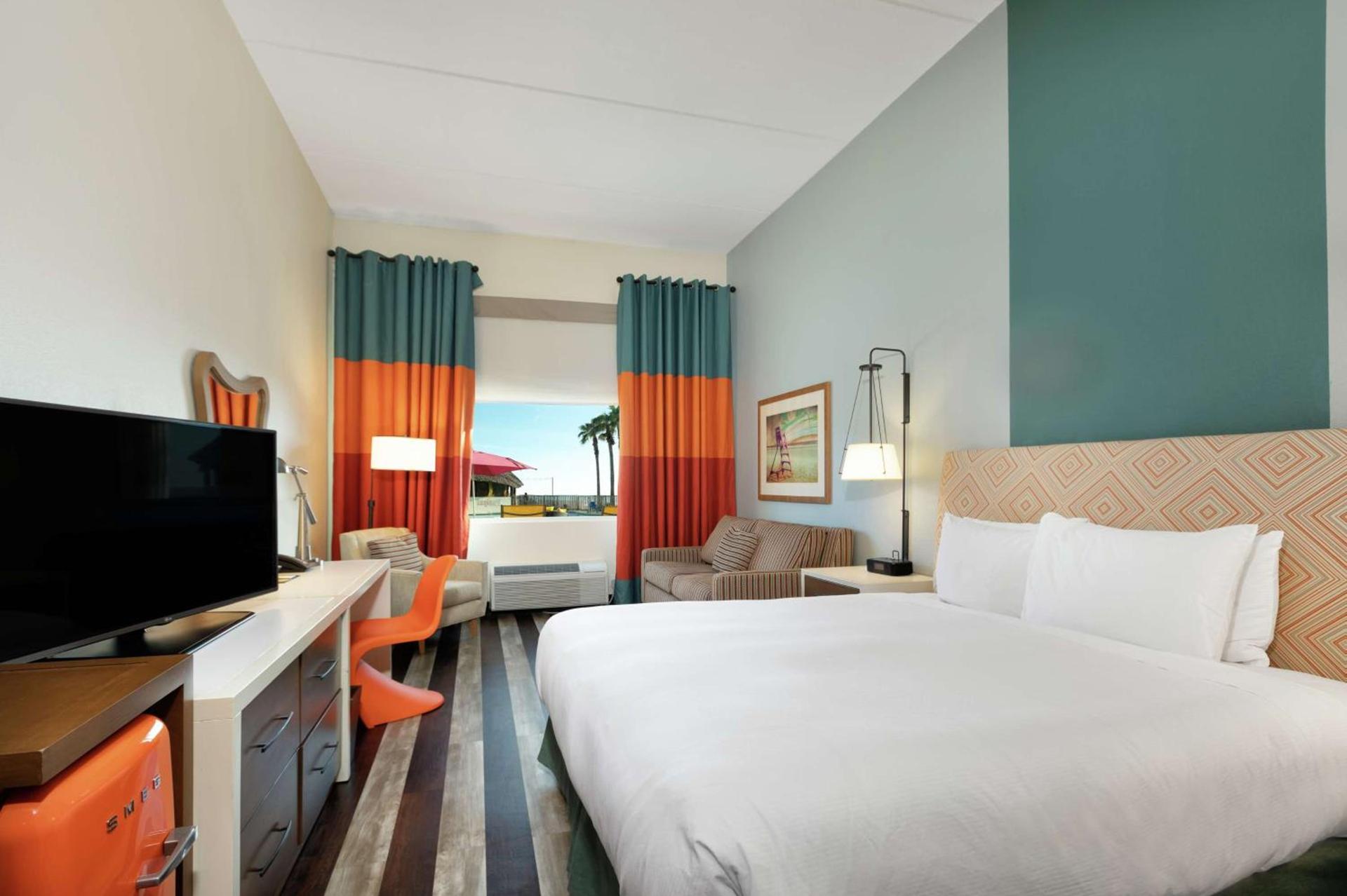 DoubleTree by Hilton Galveston Beach photo 44
