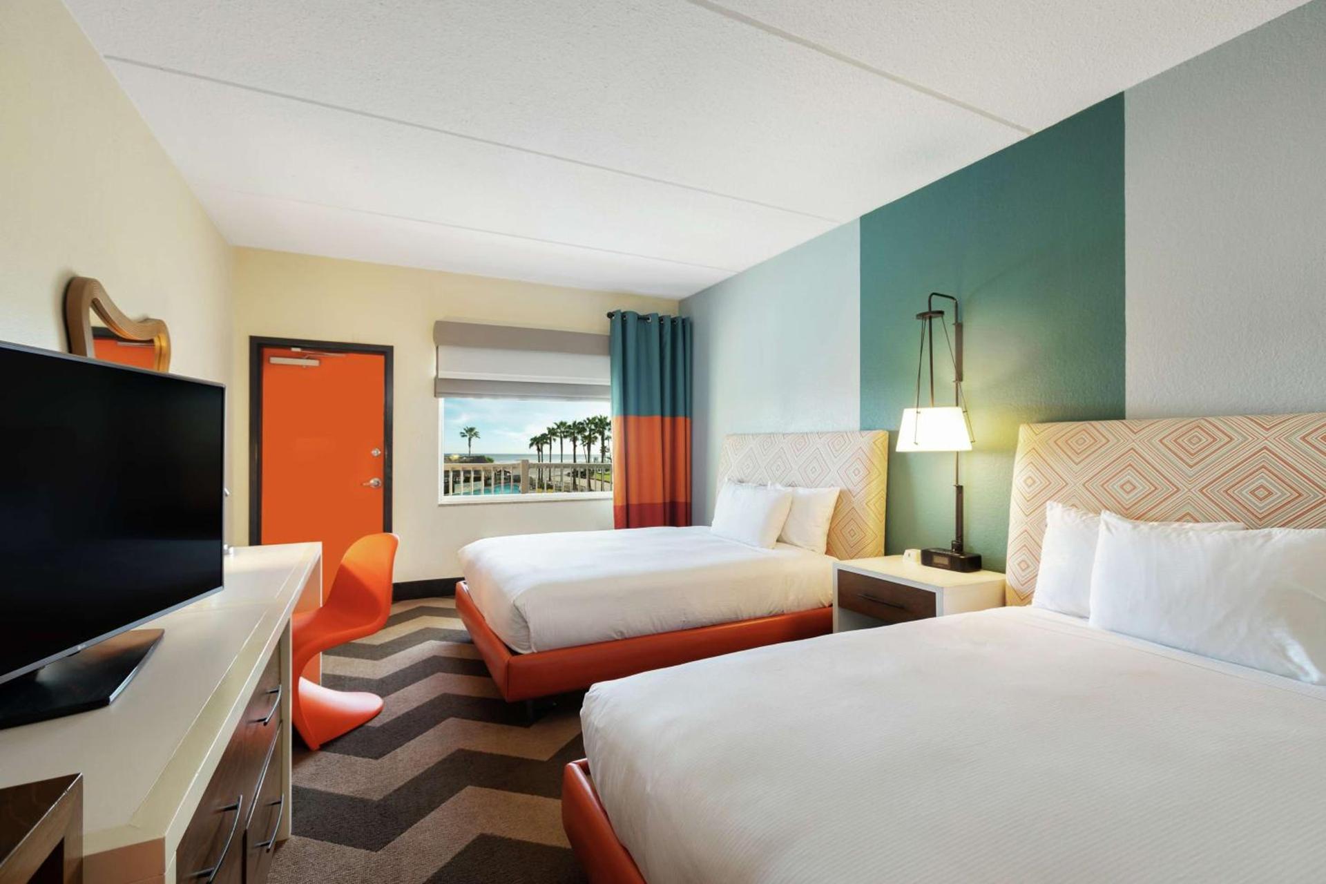 DoubleTree by Hilton Galveston Beach photo 45