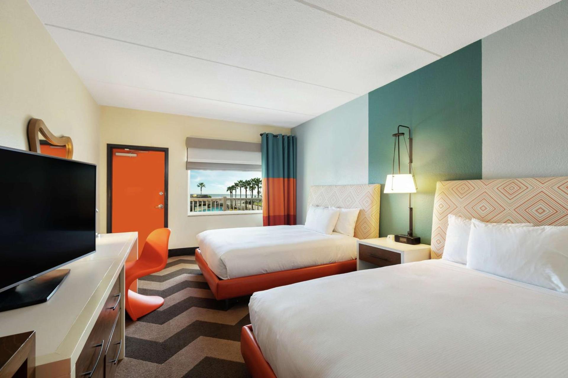 DoubleTree by Hilton Galveston Beach photo 46