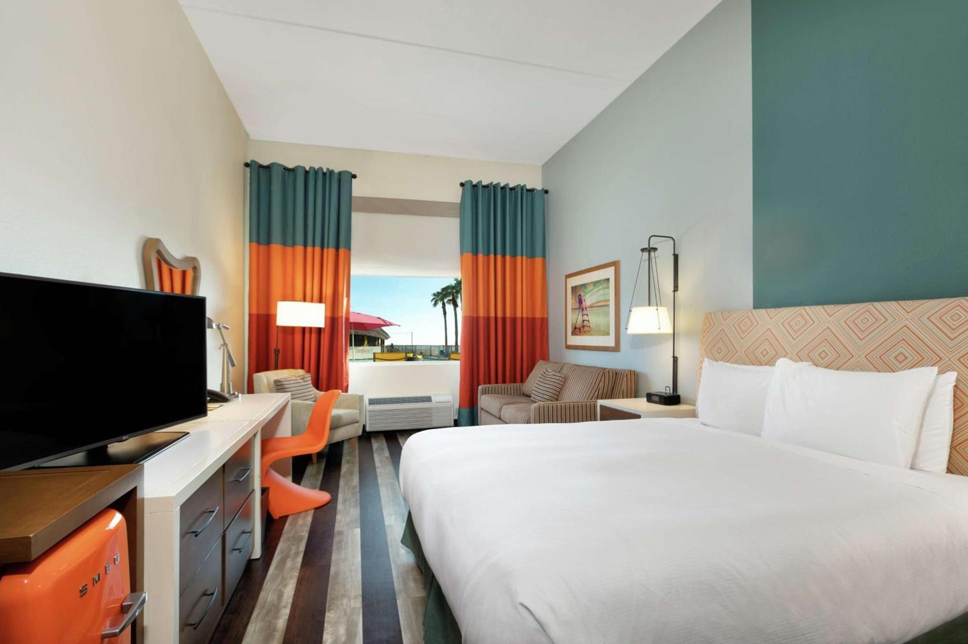 DoubleTree by Hilton Galveston Beach photo 48