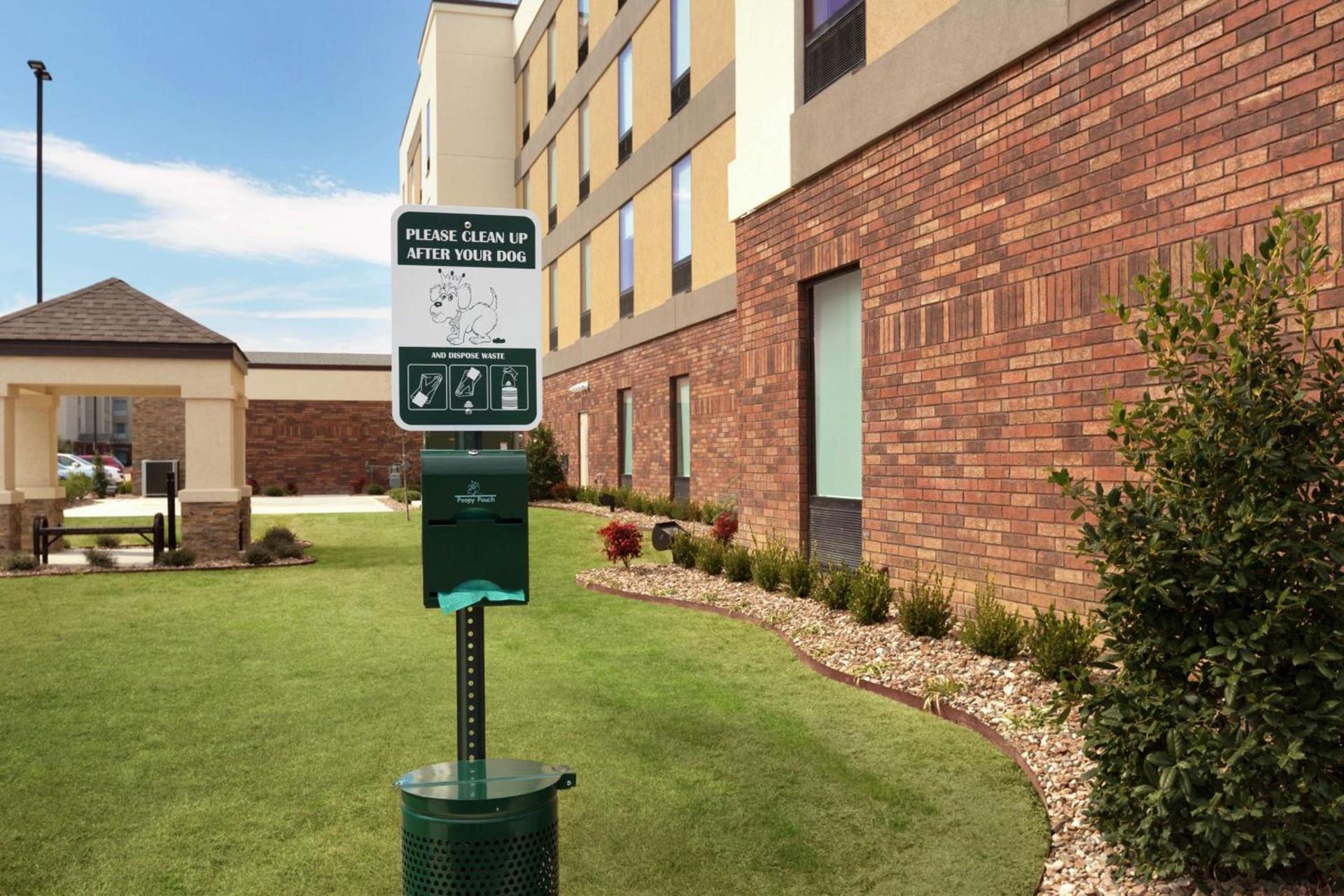 Home2 Suites by Hilton Fort Smith photo 2