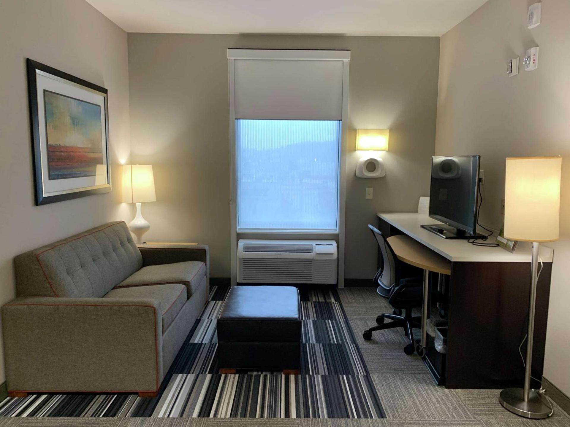 Home2 Suites by Hilton Fort Smith photo 15
