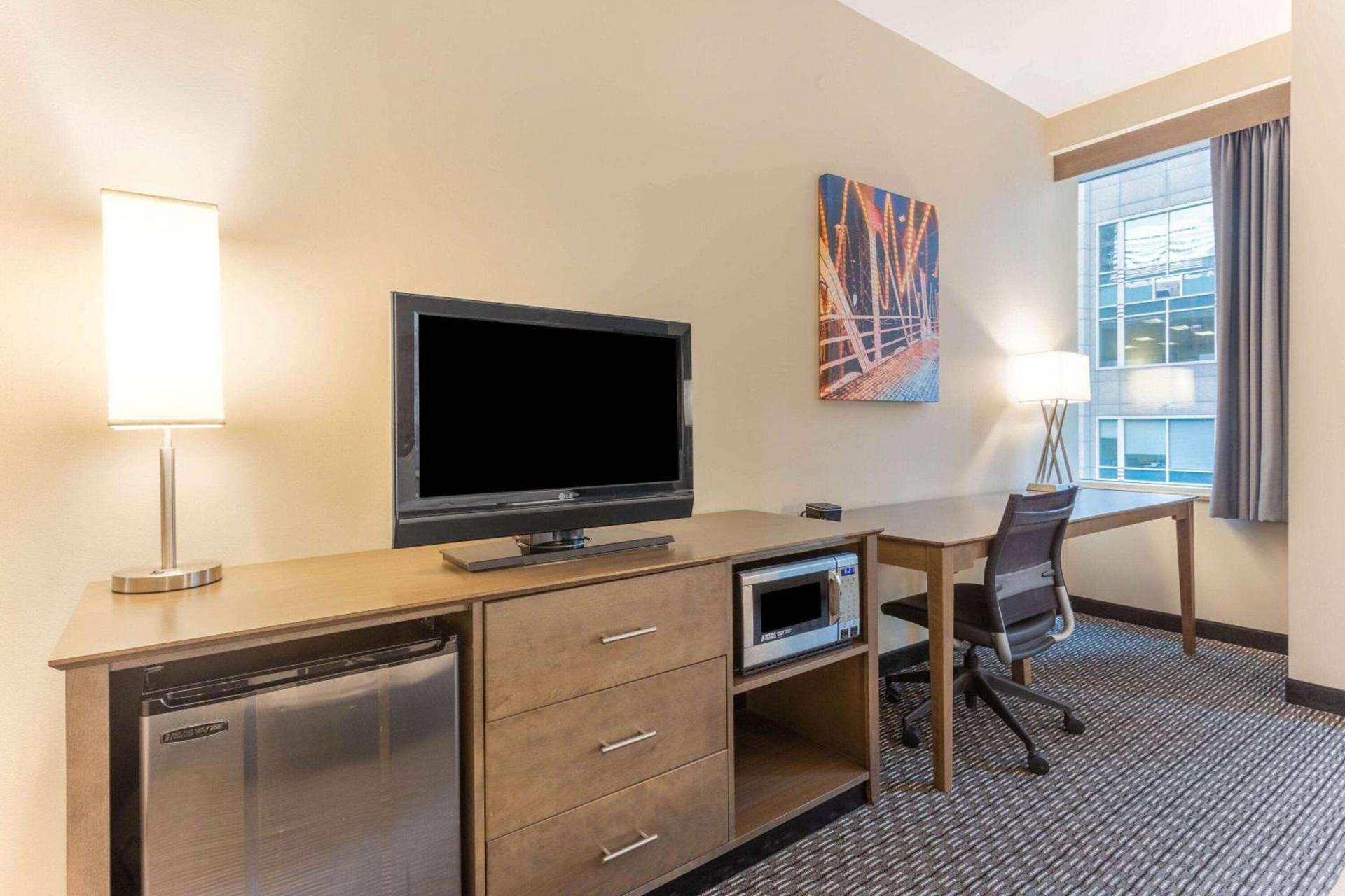 La Quinta Inn & Suites by Wyndham Chicago Downtown photo 36