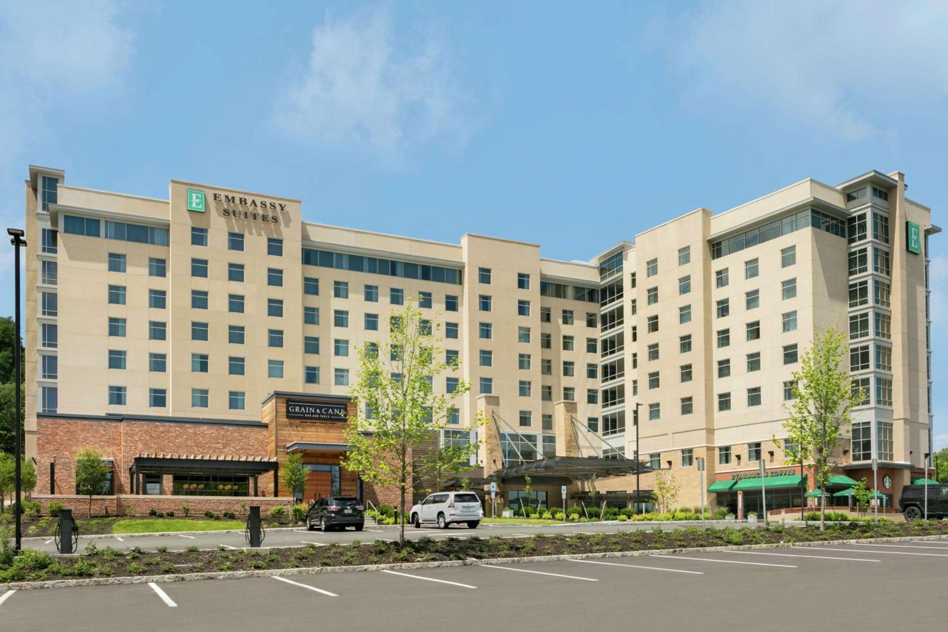 Embassy Suites By Hilton Berkeley Heights photo 3