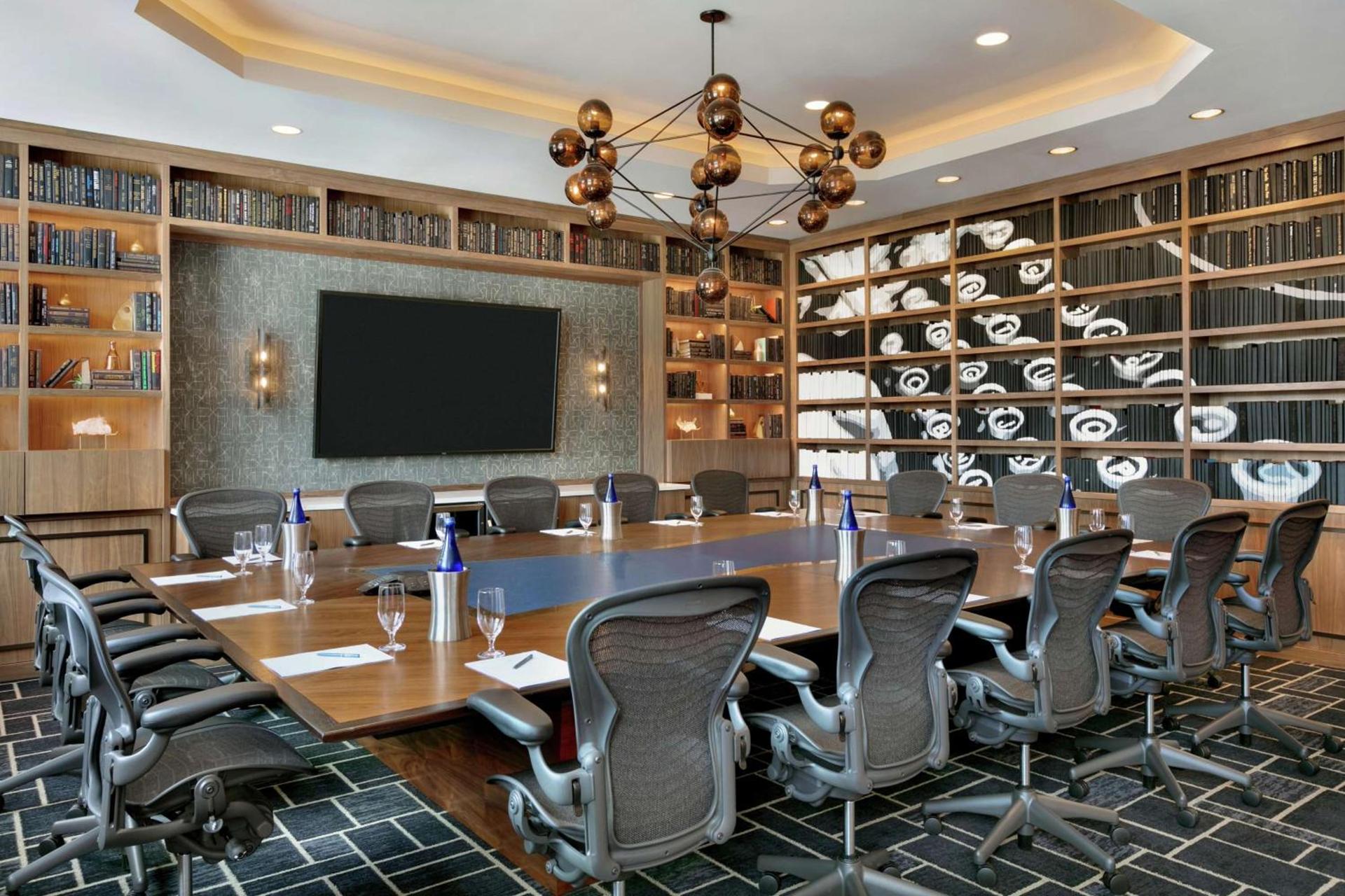 Embassy Suites By Hilton Berkeley Heights photo 17