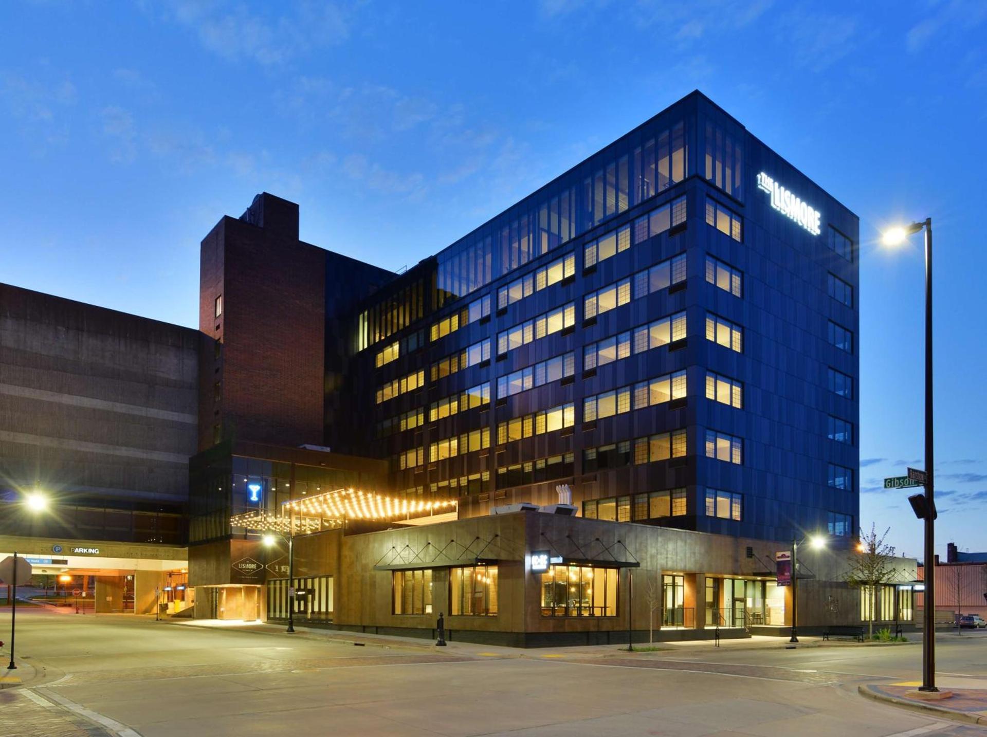The Lismore Hotel Eau Claire - a DoubleTree by Hilton photo 1